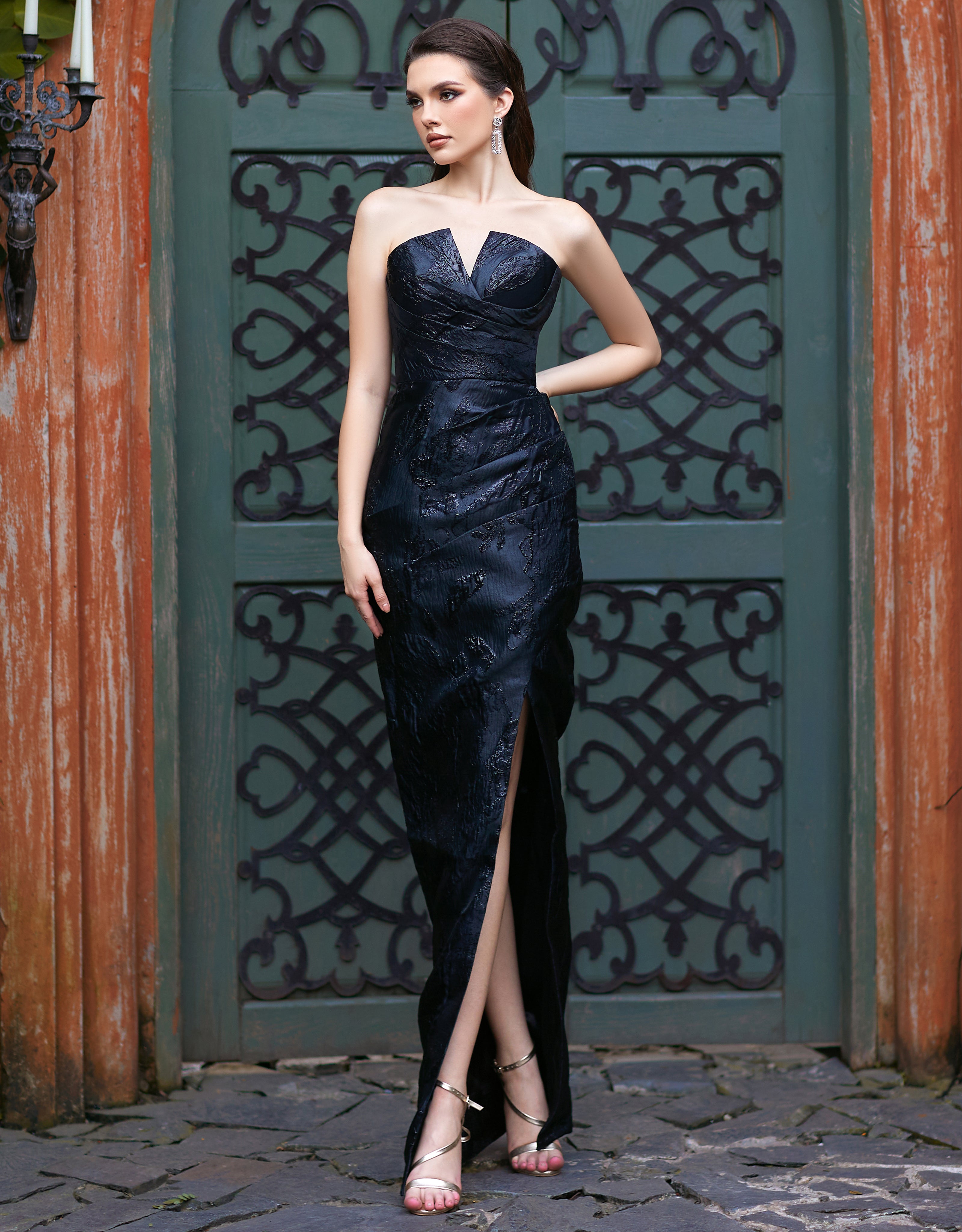 Evening gowns for black tie wedding best sale