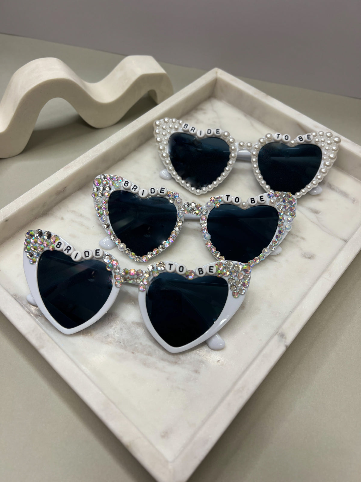 Full Pearl Bride to Be Heart Sunglasses