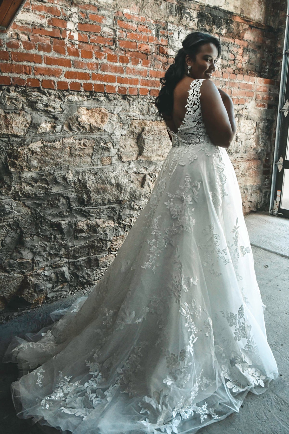 Elliana - Wedding Gown - Essense