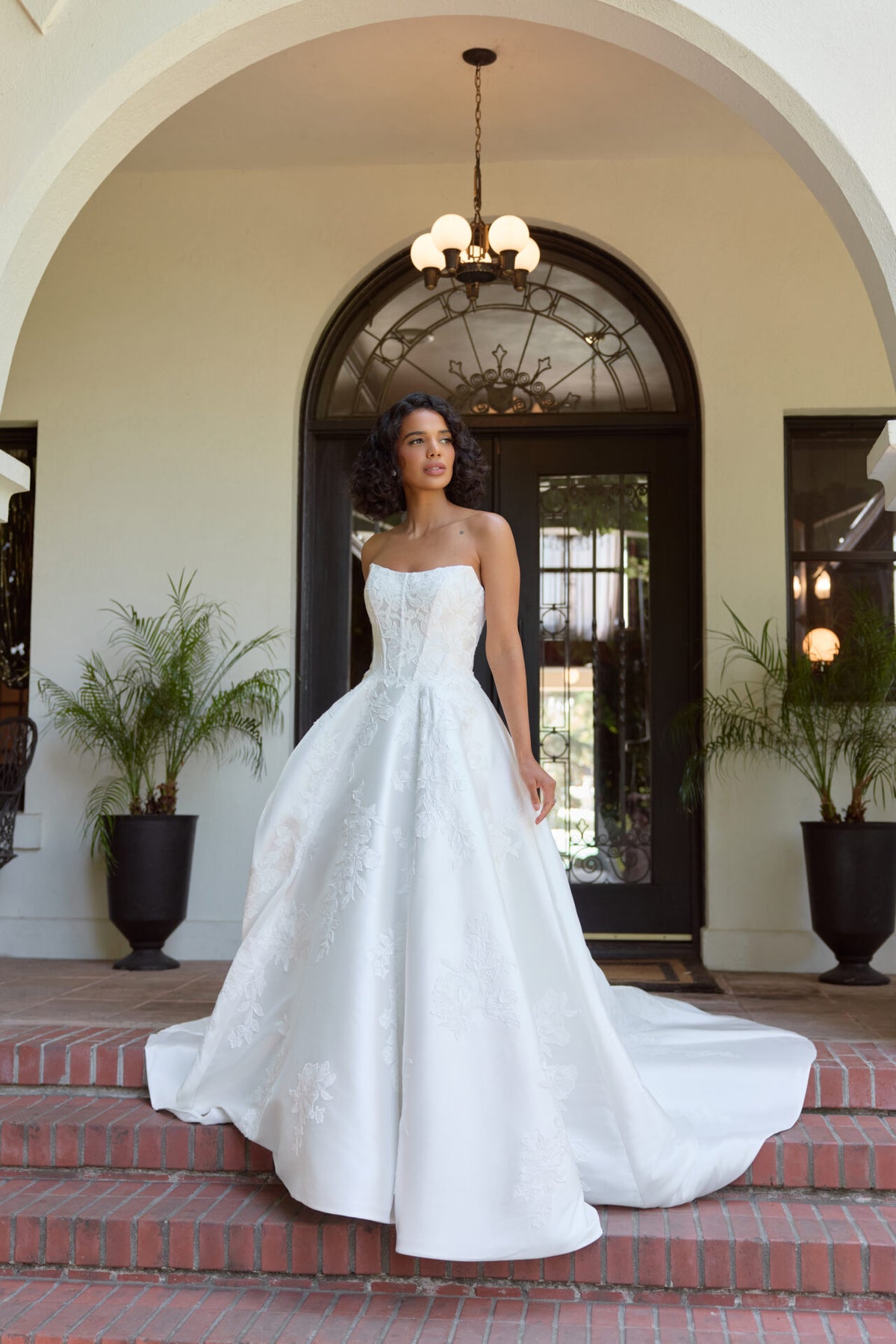 Boomer - Wedding Gown - Essense