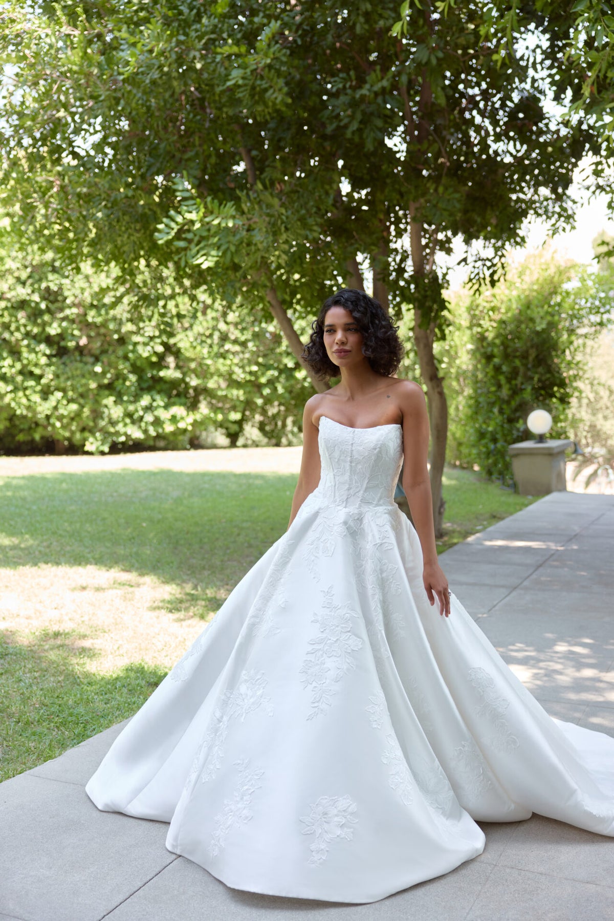 Boomer - Wedding Gown - Essense