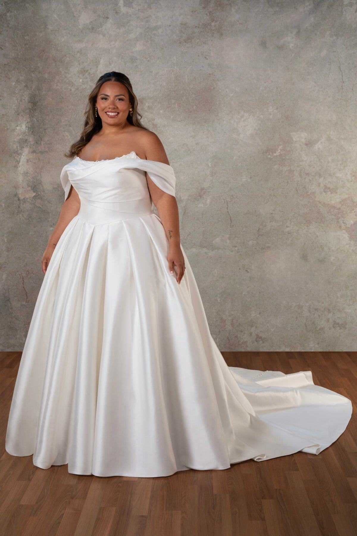 Breona - Wedding Gown - Essense