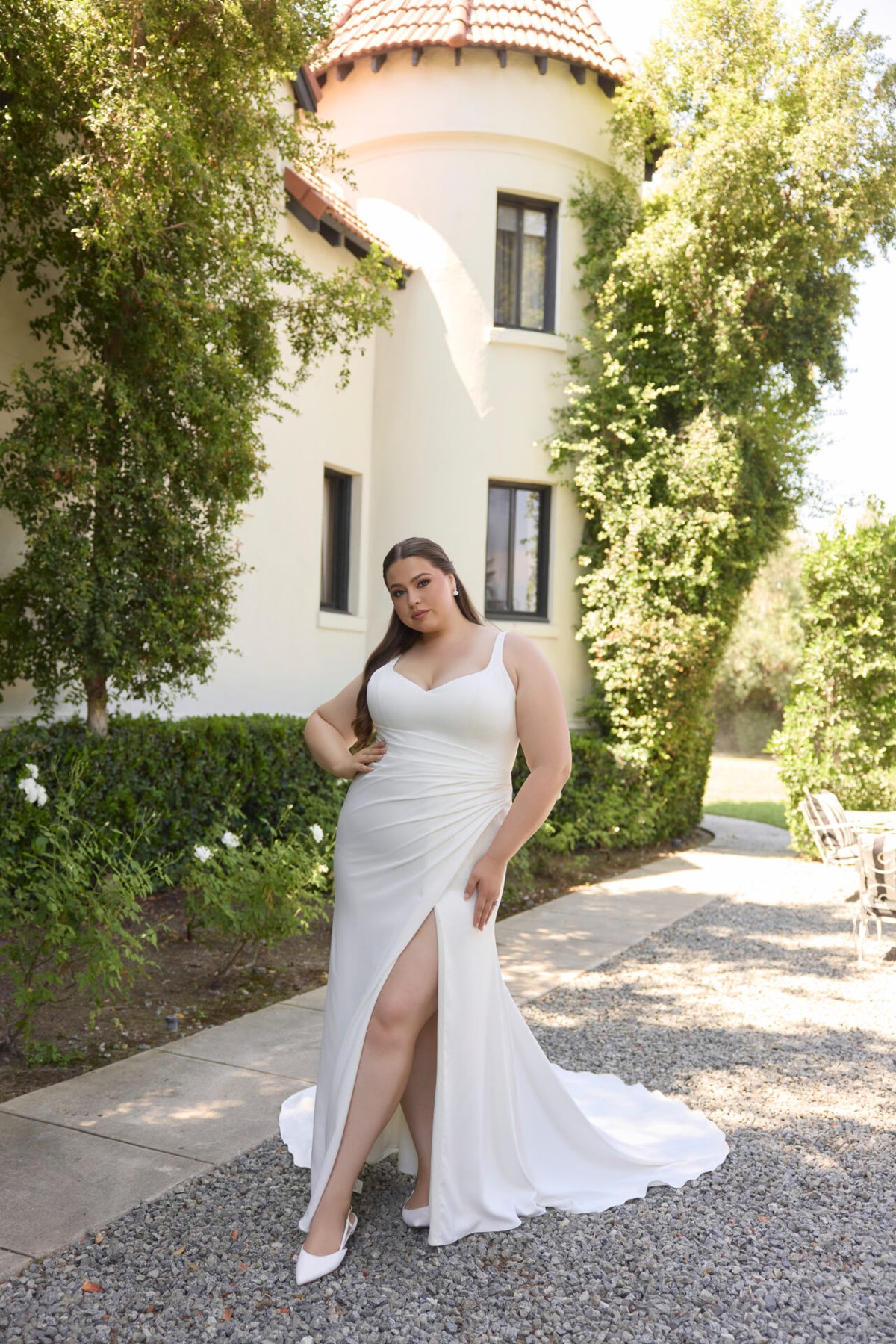 Beauty - Wedding Gown - Essense