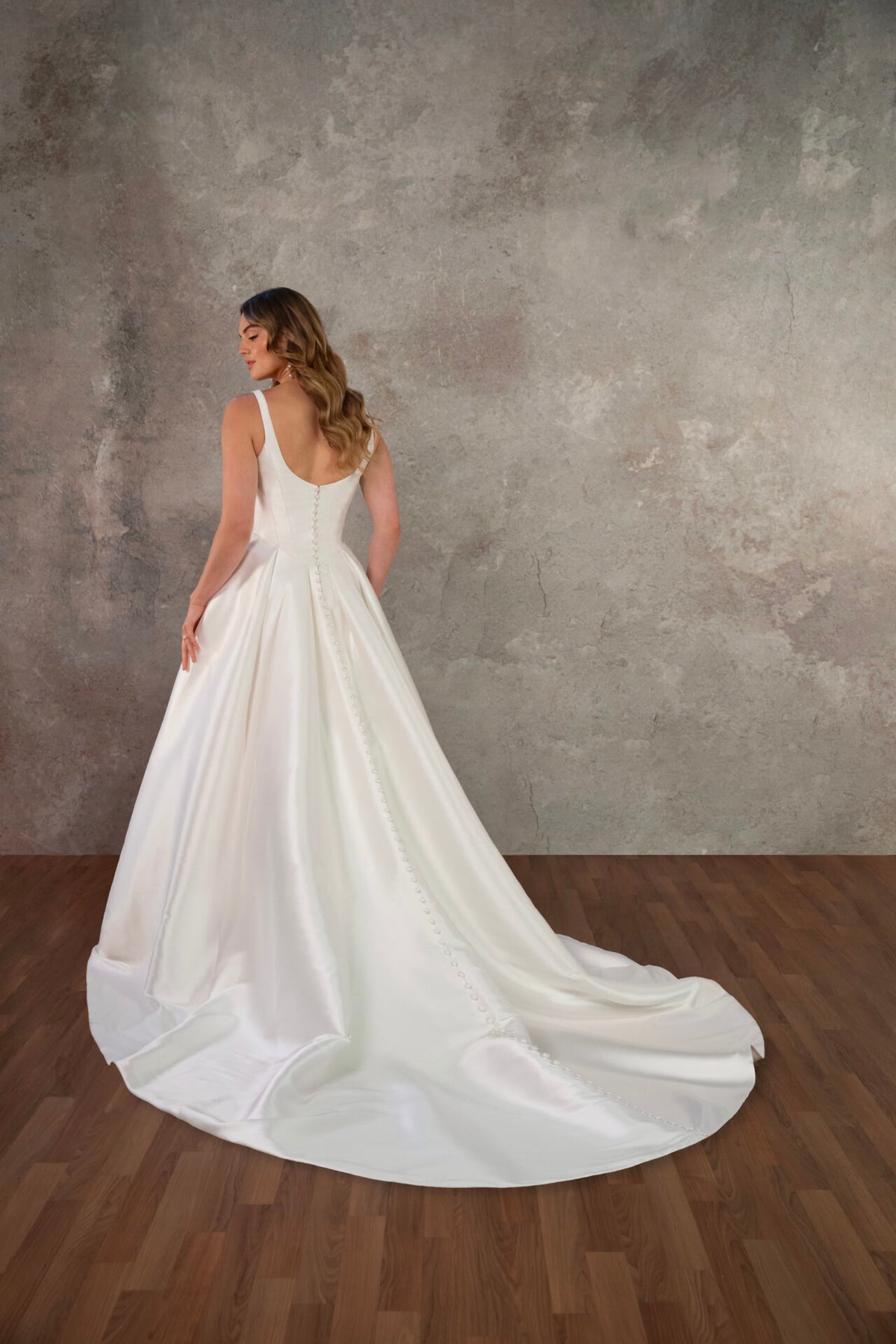 Bonnie - Wedding Gown - Essense