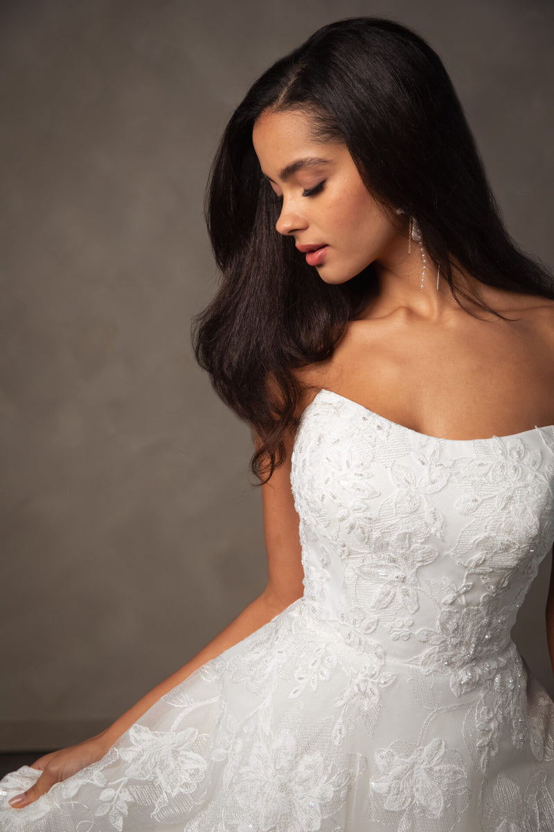 Hunter - Wedding Gown - Essense