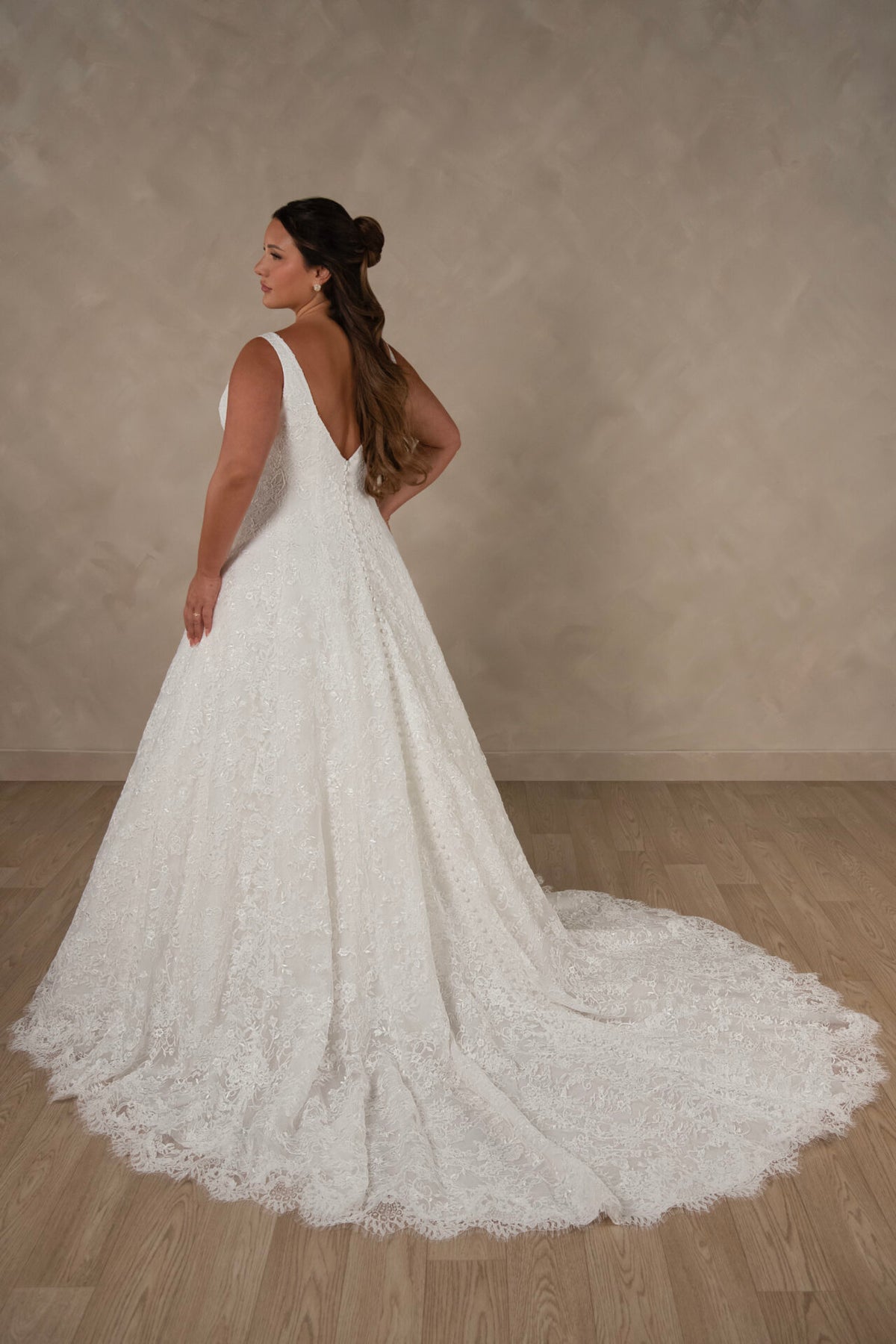 Loccota - Arriving November - Wedding Gown - Essense