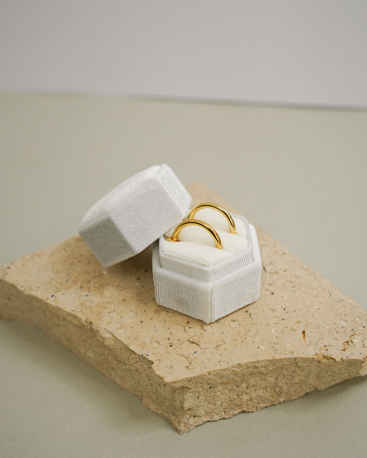 Velvet Hexagon Double Ring Box for Wedding Ceremony Ivory - Giftware - Honey Fawn