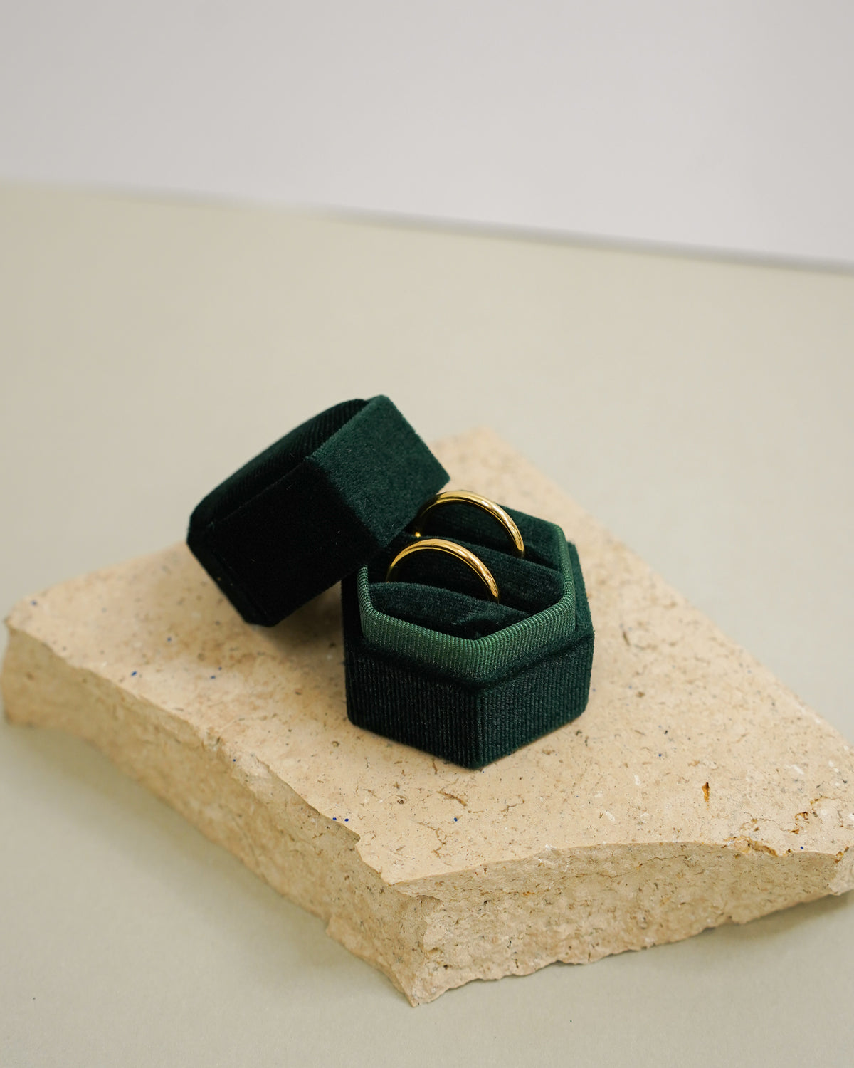 Velvet Hexagon Double Ring Box for Wedding Ceremony Hunter Green - Giftware - Honey Fawn