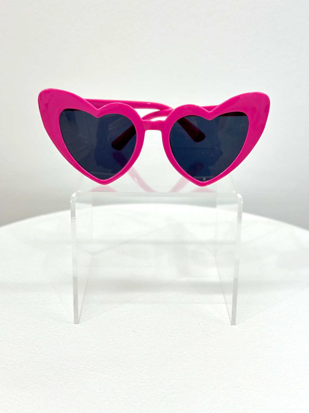 Hot Pink And Black Heart Sunglasses - Honey Fawn Boutique