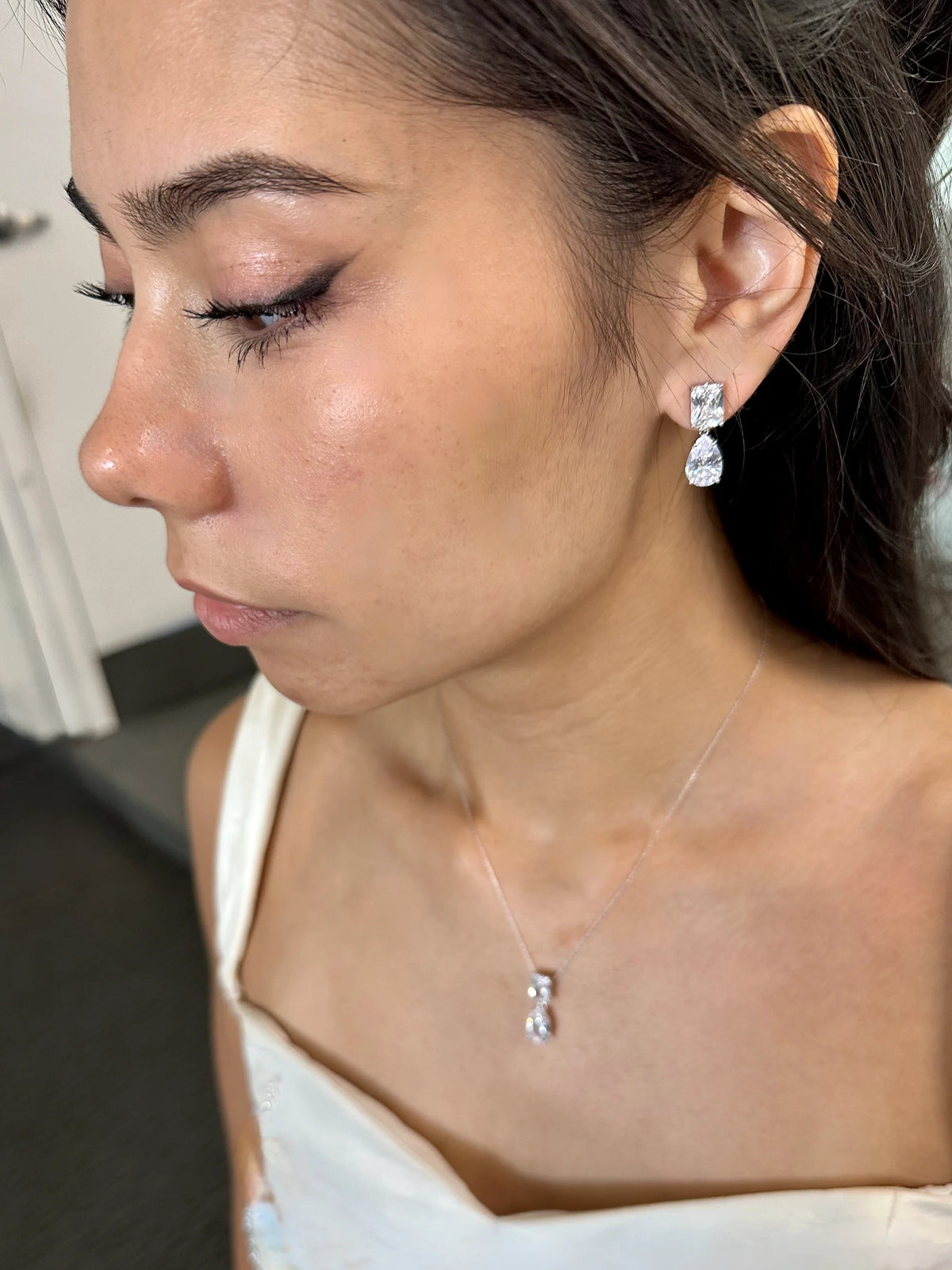 Elegant Ada earring and necklace set from Windsor Bridal Jewellery, featuring intricate designs and sparkling details.