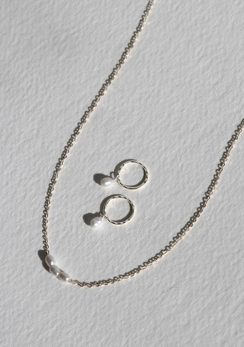 Mini Pearl Necklace - Silver