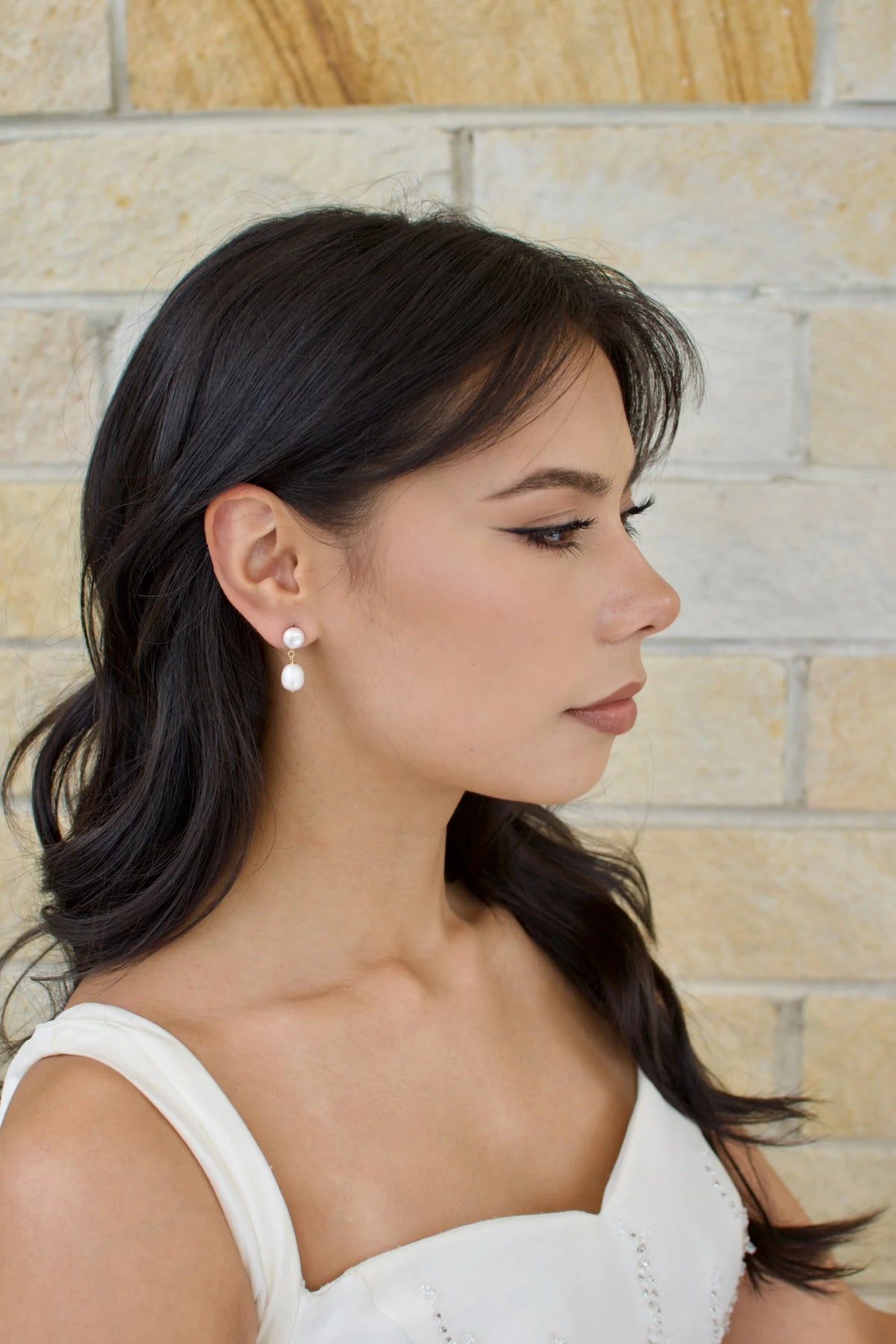 Sia Fresh Water Pearl Earring