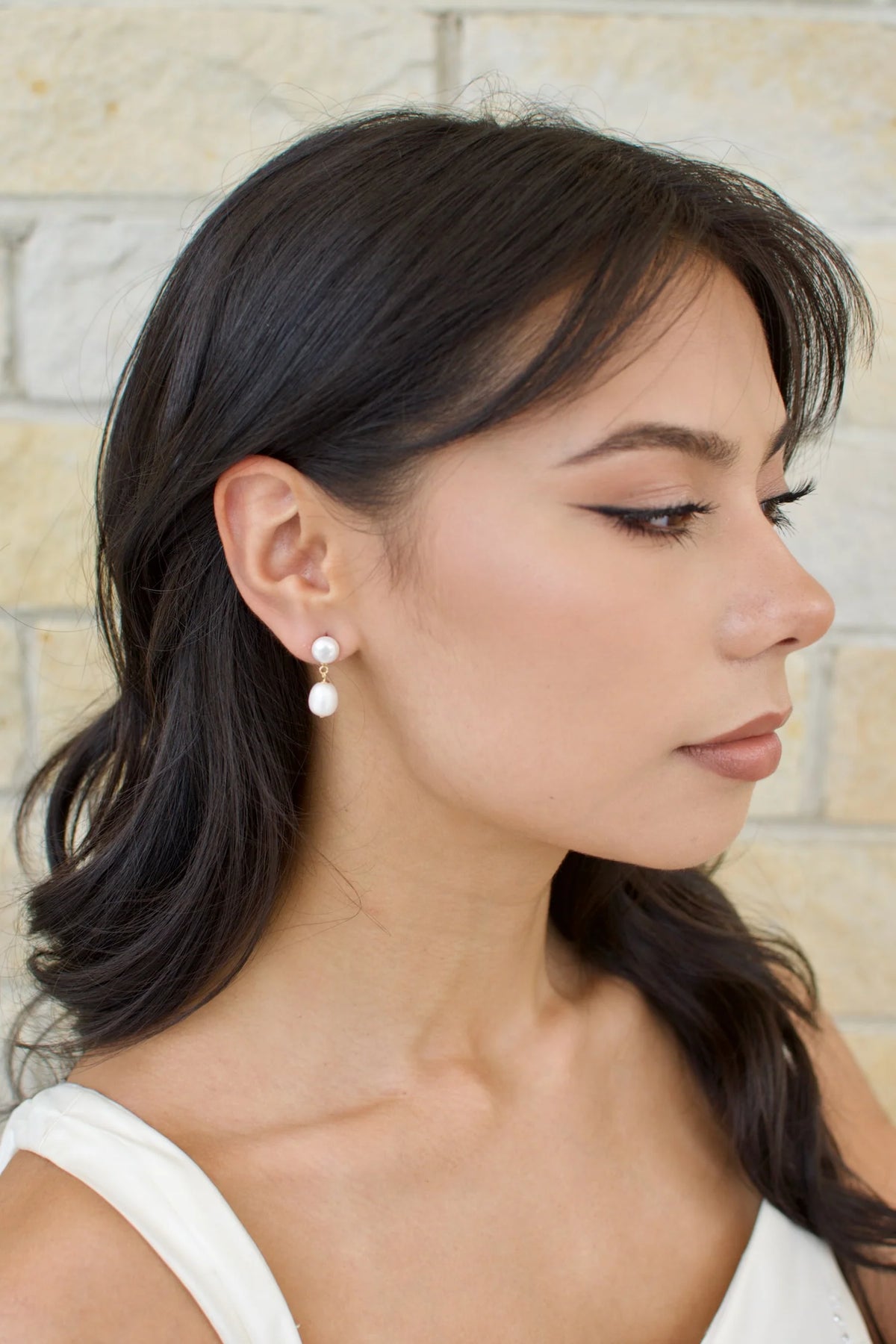 Sia Fresh Water Pearl Earring