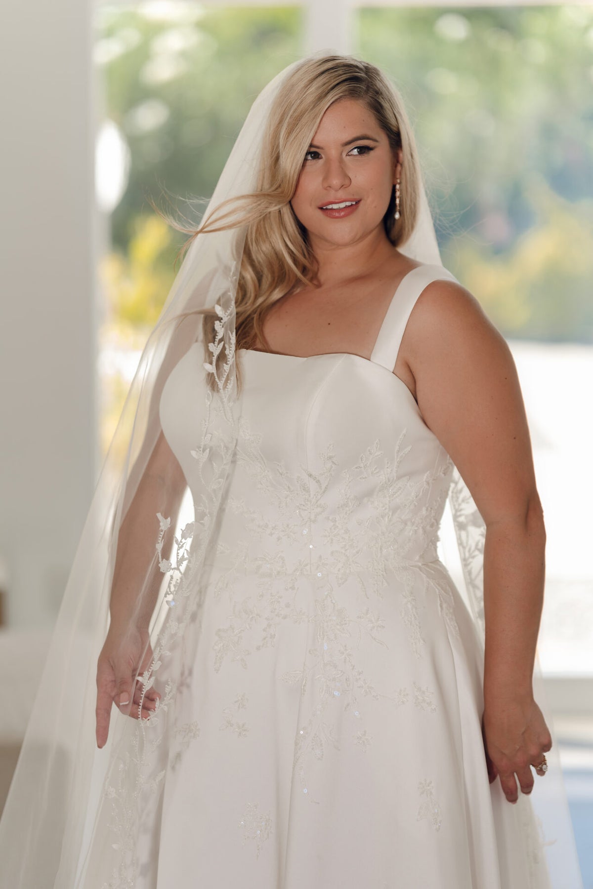 Austins - Wedding Gown - Stella York