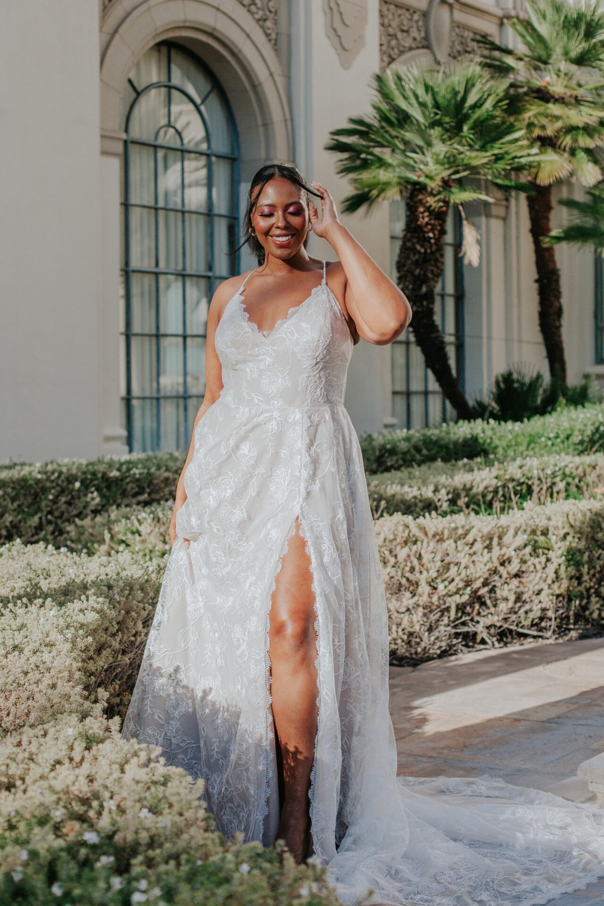 Luna - Wedding Gown - All Who Wander