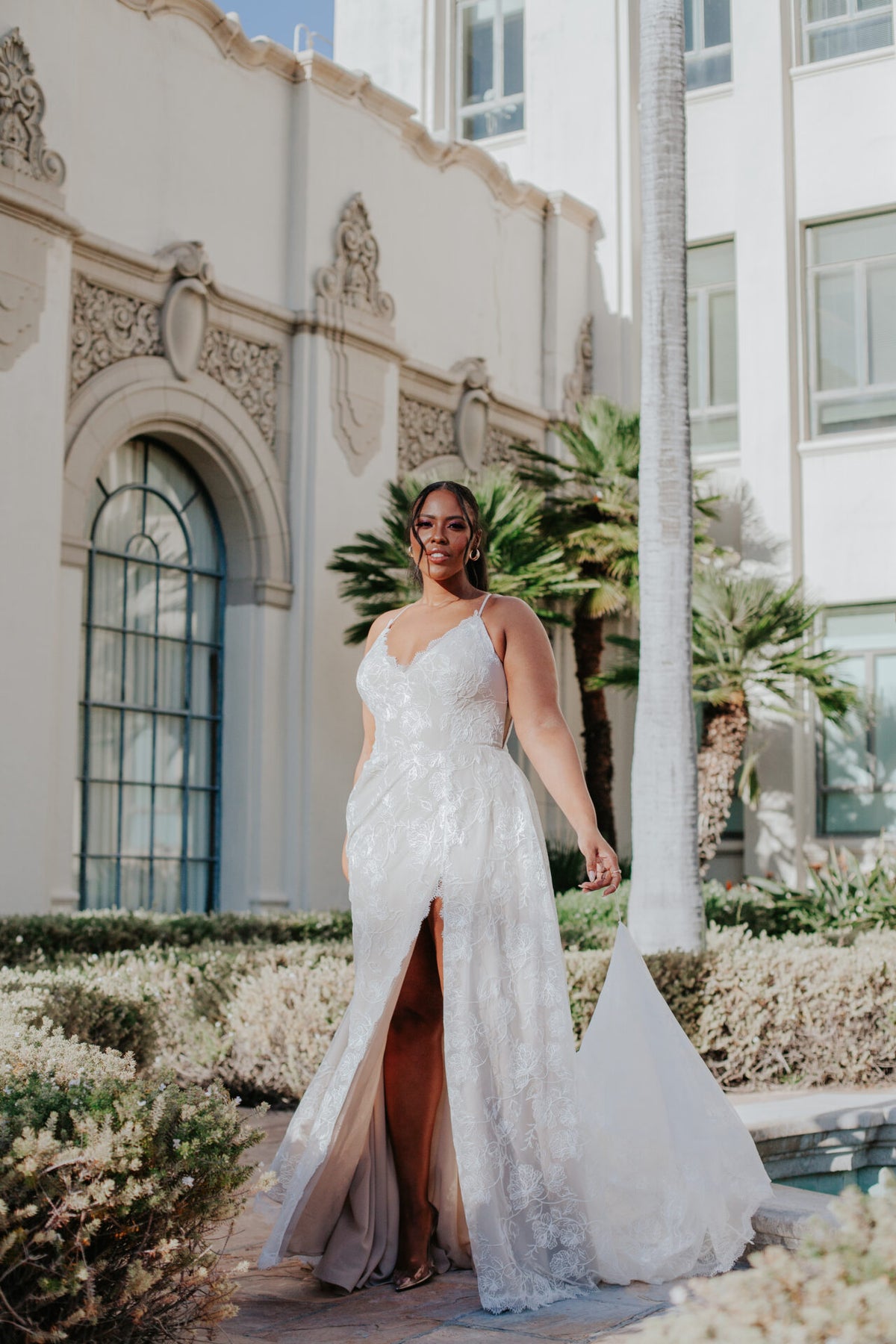 Luna - Wedding Gown - All Who Wander