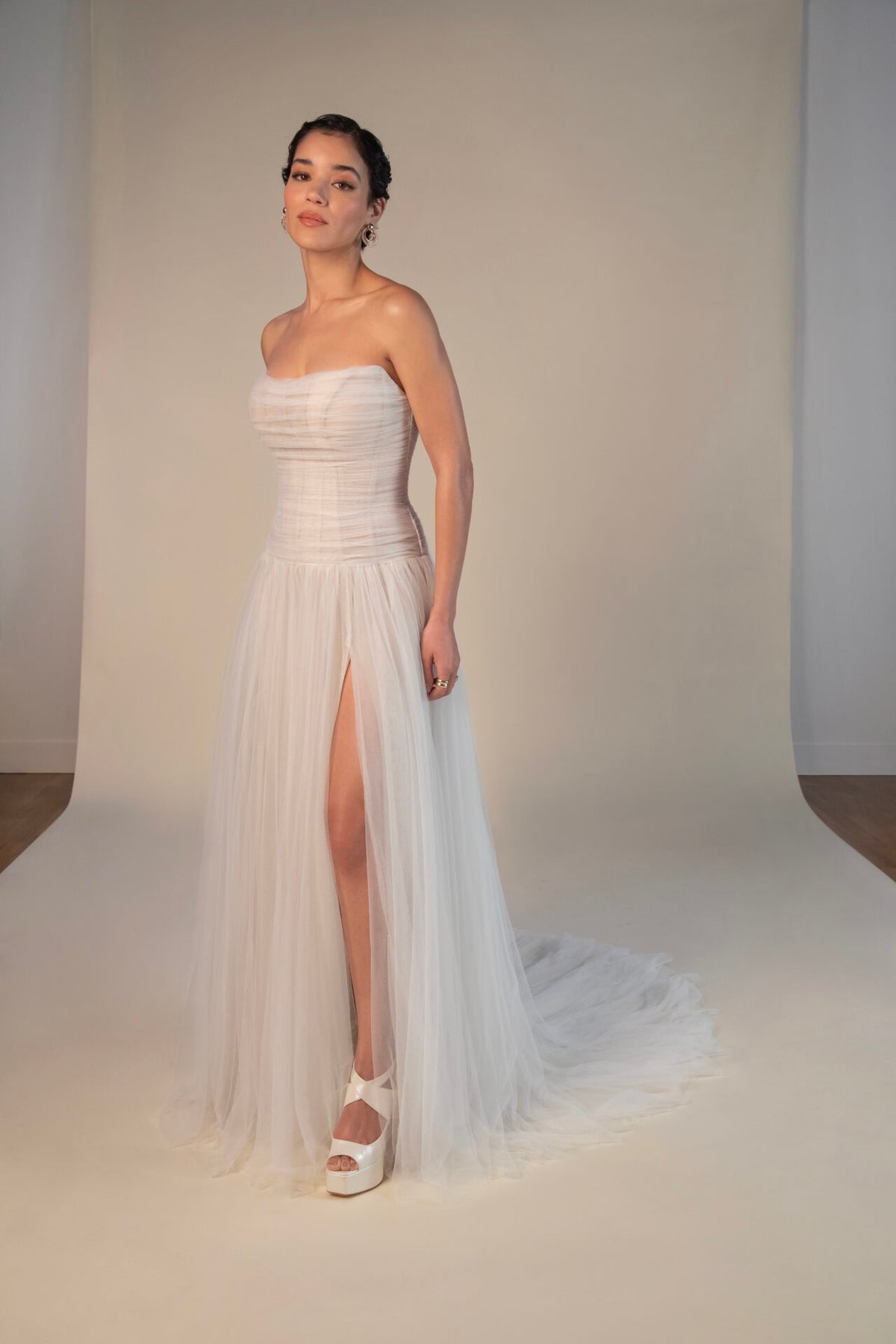 Sabine - Wedding Gown - All Who Wander