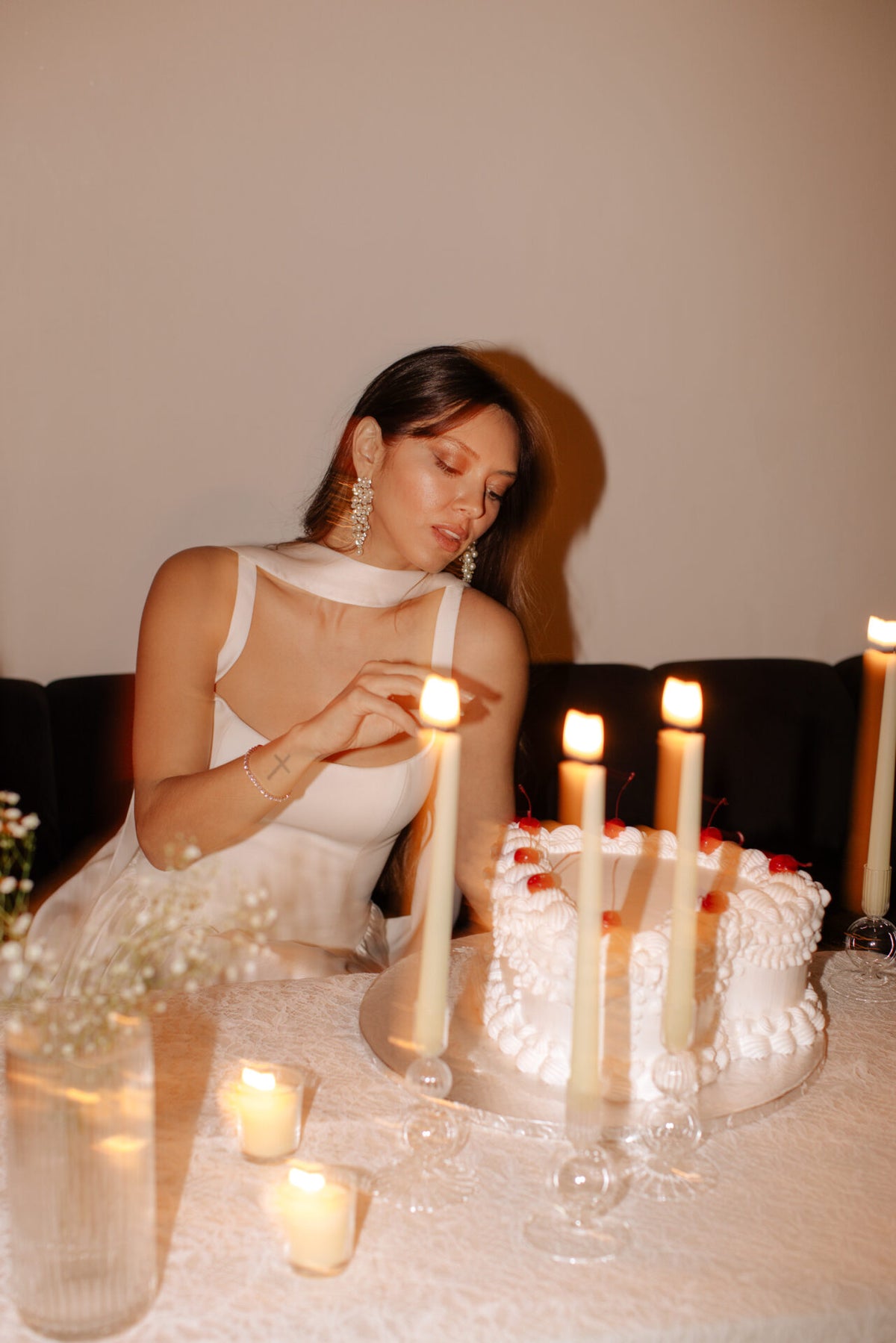 Sydney - Wedding Gown - All Who Wander