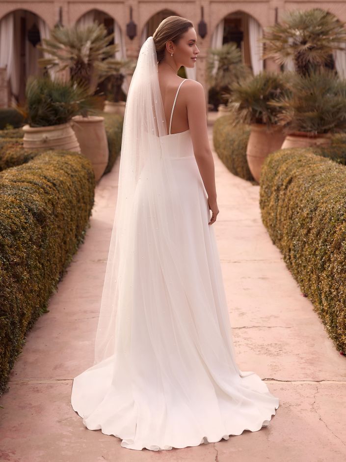 Soft Tulle Pearl Veil Floor Length