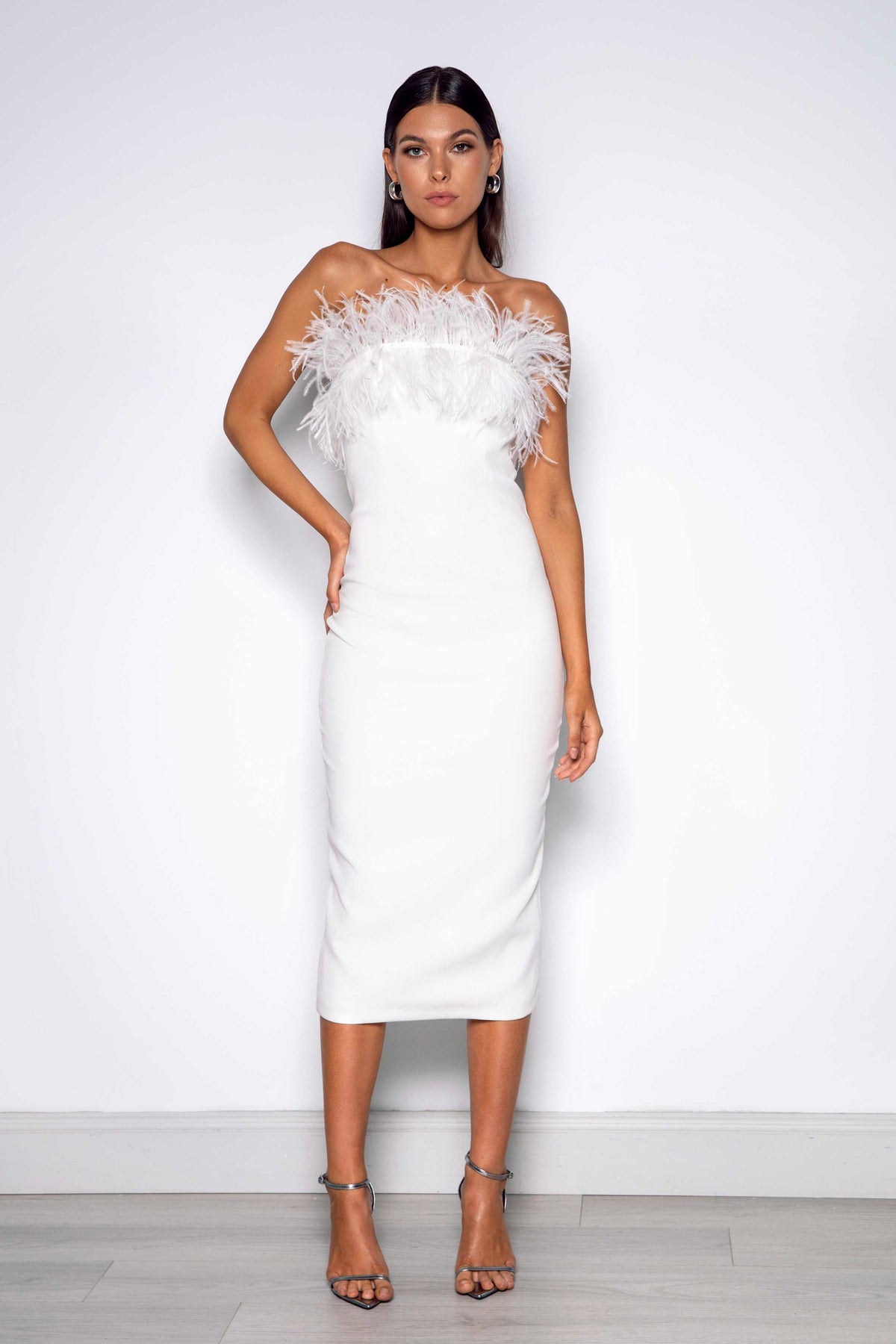 Jain White - Dress - elle zeitoune
