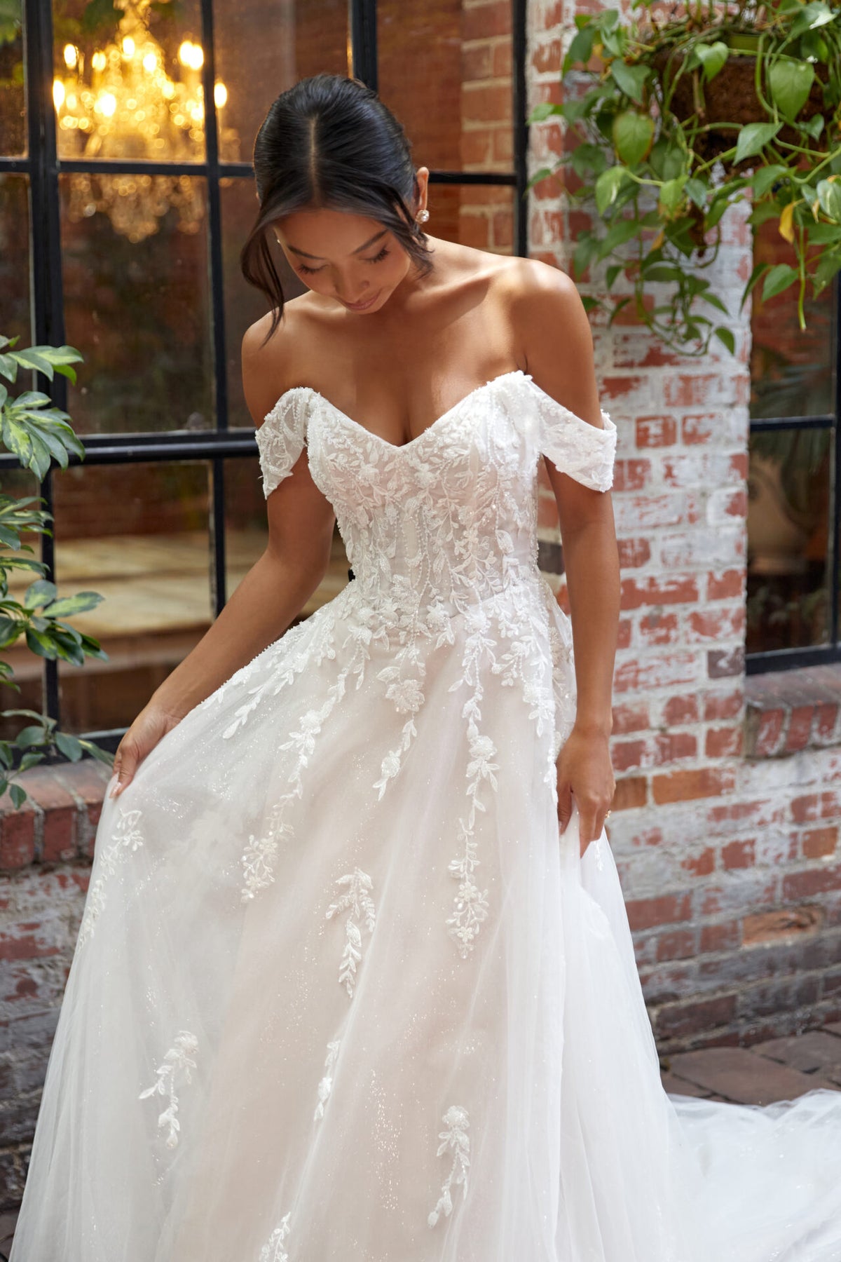 Amira - Wedding Gown - Essense