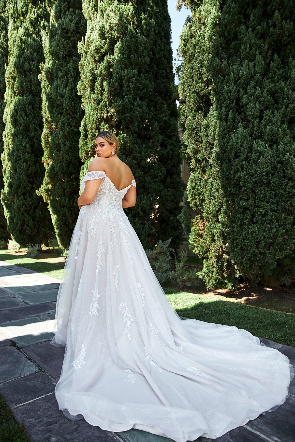 Amira - Wedding Gown - Essense