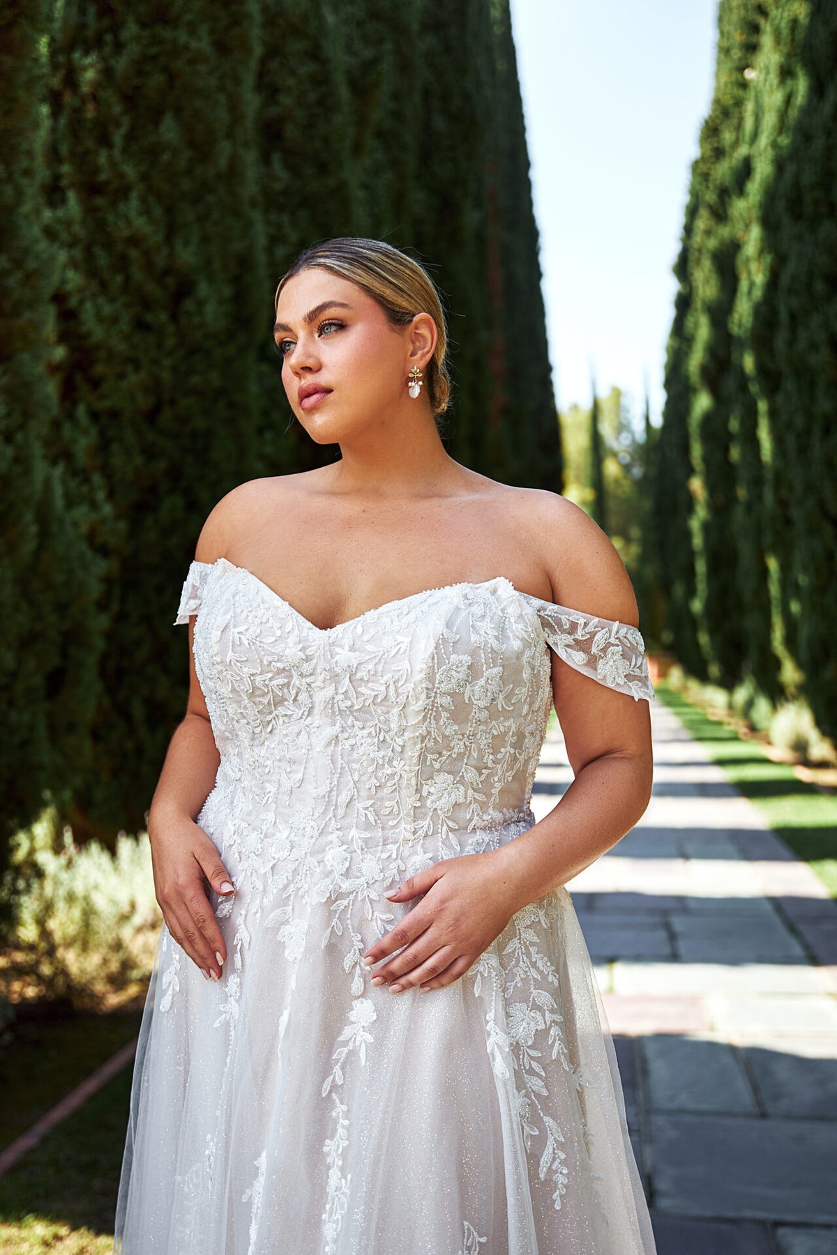 Amira - Wedding Gown - Essense