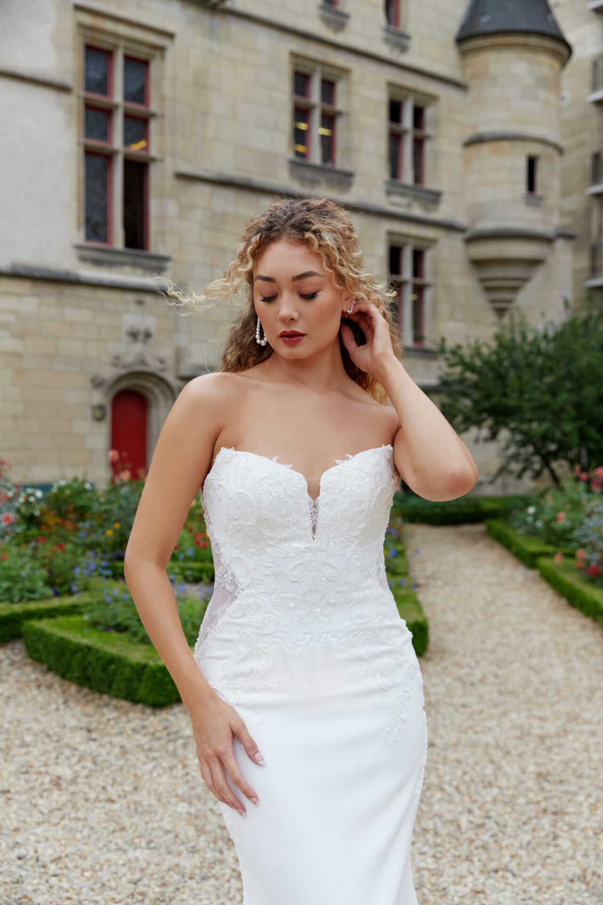 Annika - Wedding Gown - Essense