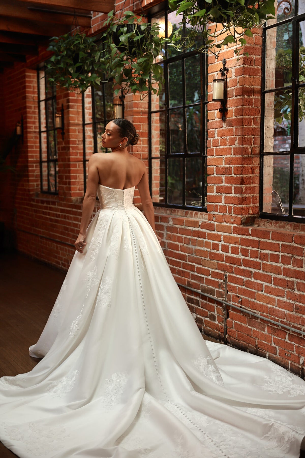 Everlee - Wedding Gown - Essense
