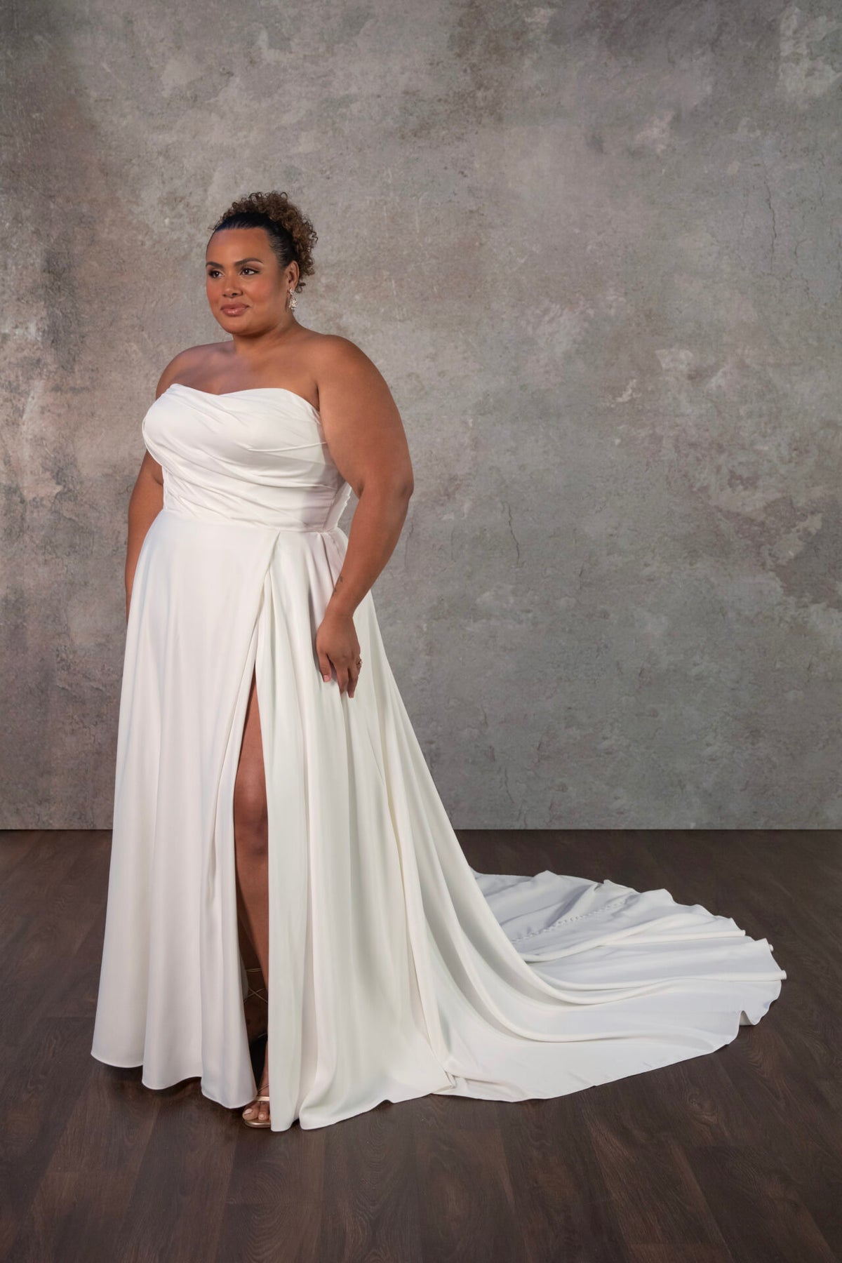 Kayla - Wedding Gown - Essense