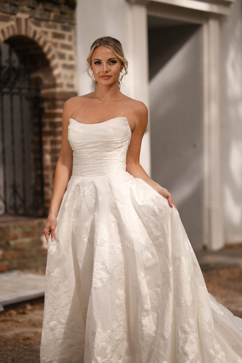 Melody - Wedding Gown - Essense