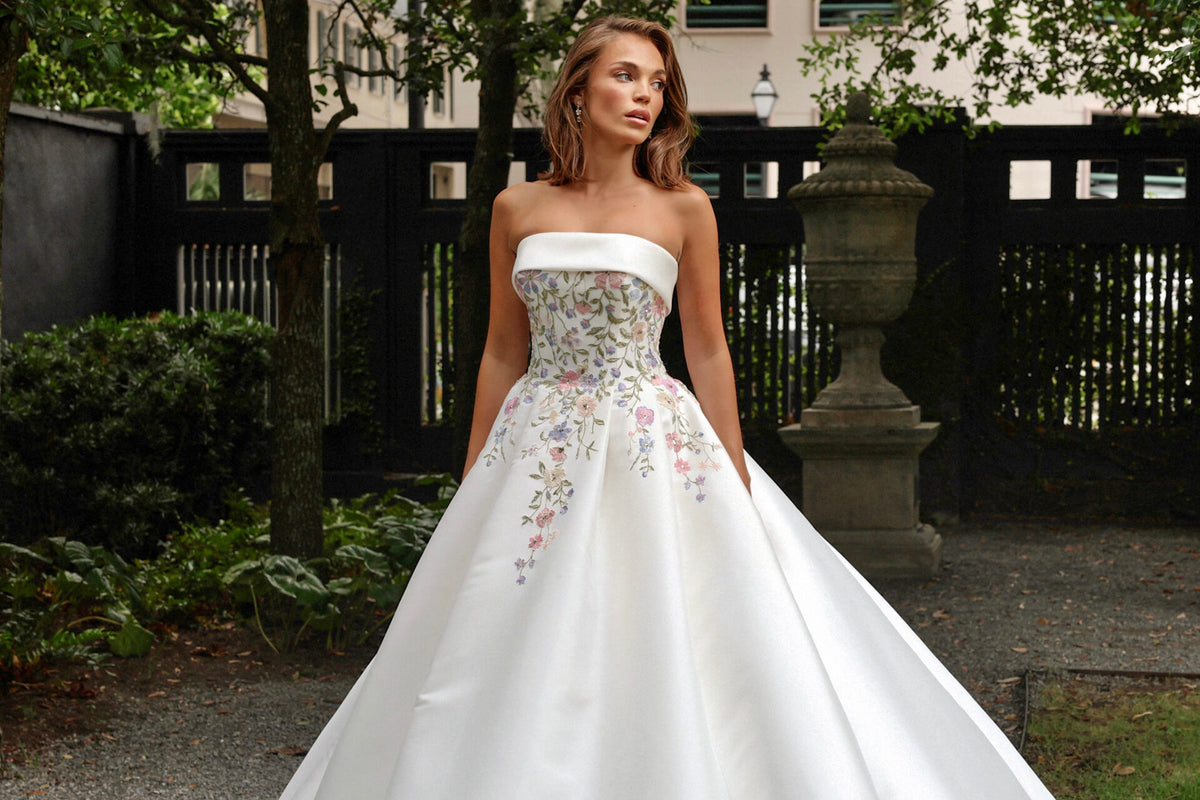 Vanessa - Wedding Gown - Essense