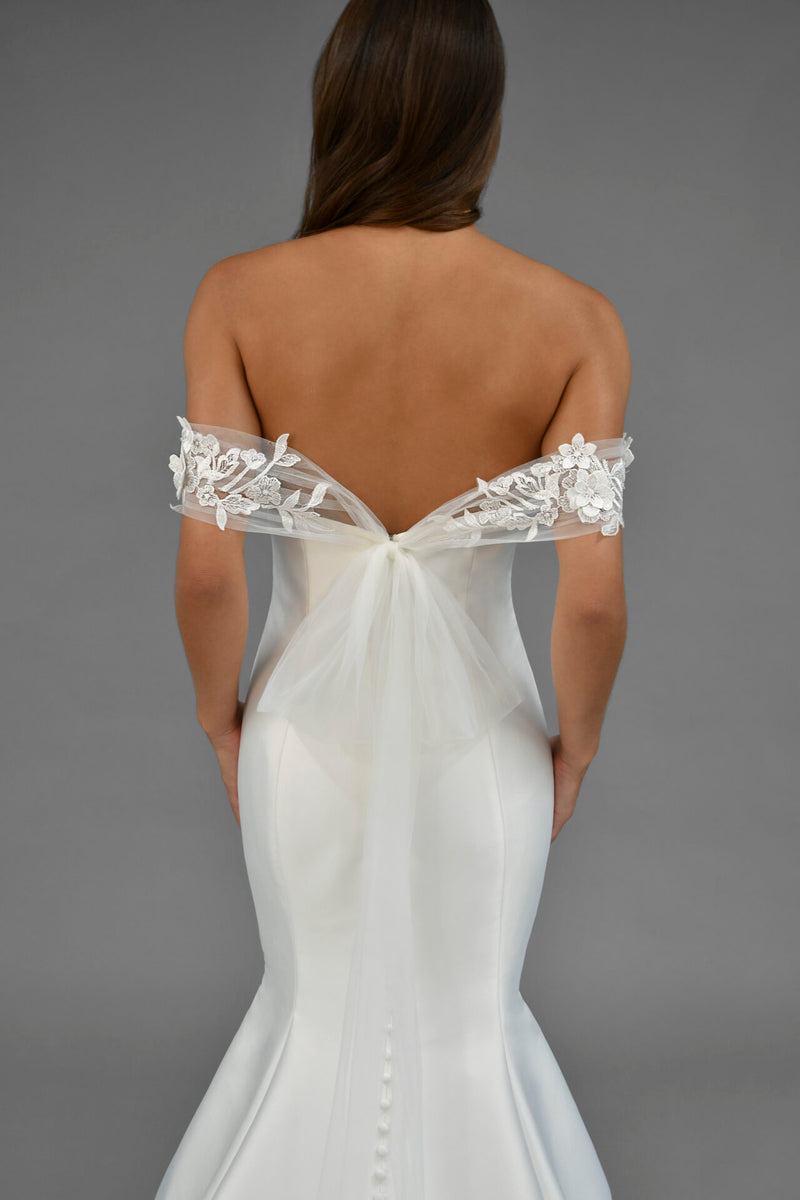 Greta Sleeve & Bow Train - Accessory - Grace and Goddess