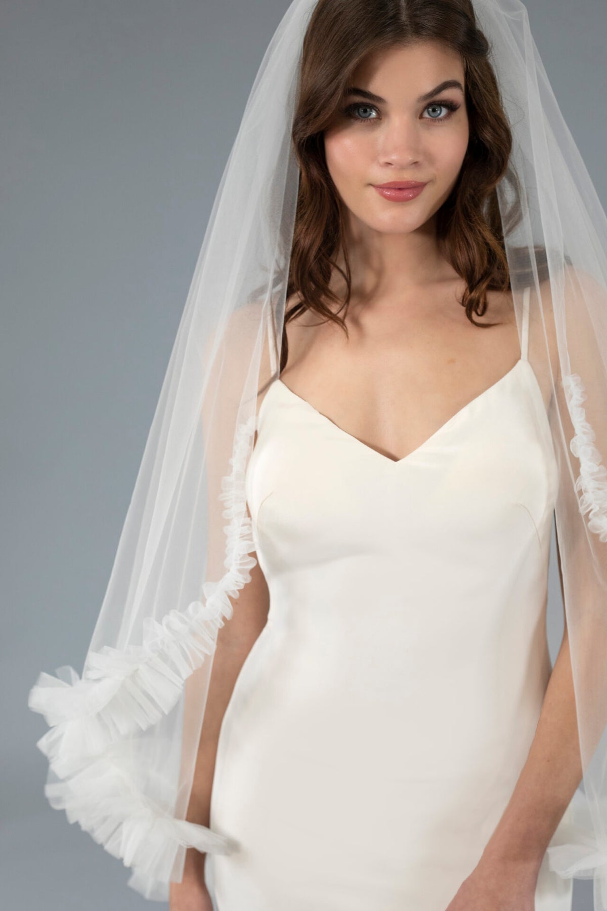 Saoirse Ivory Fingertip Veil - Accessory - Grace and Goddess