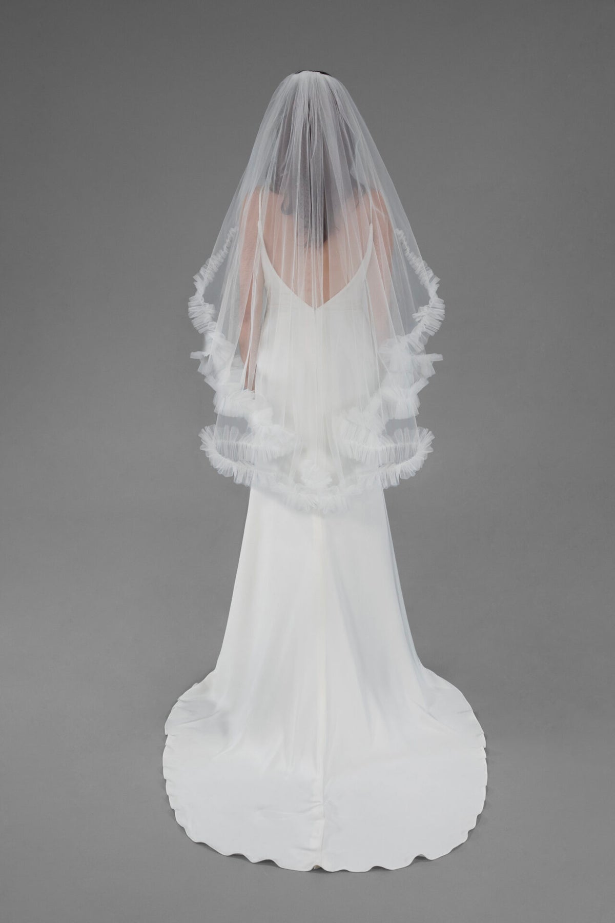 Saoirse Ivory Fingertip Veil - Accessory - Grace and Goddess