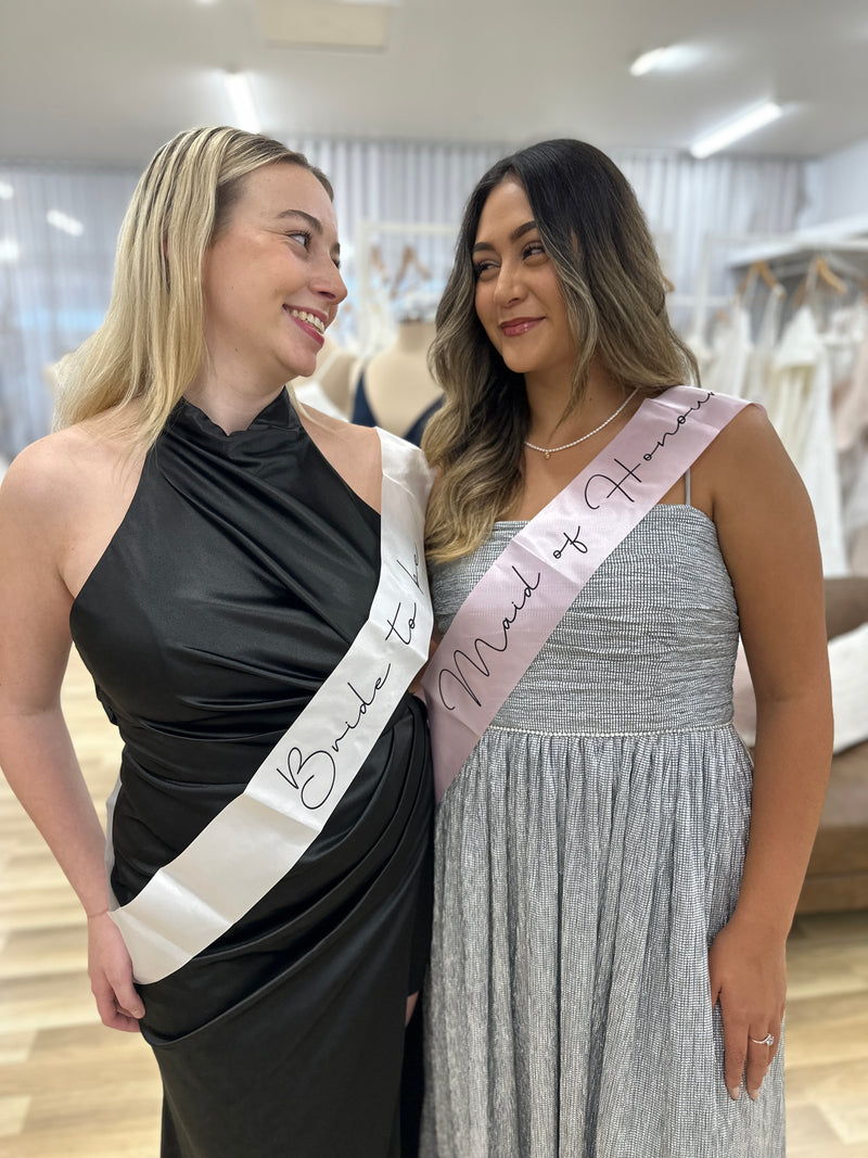 Bride to Be White Sash - Giftware - Honey Fawn Boutique