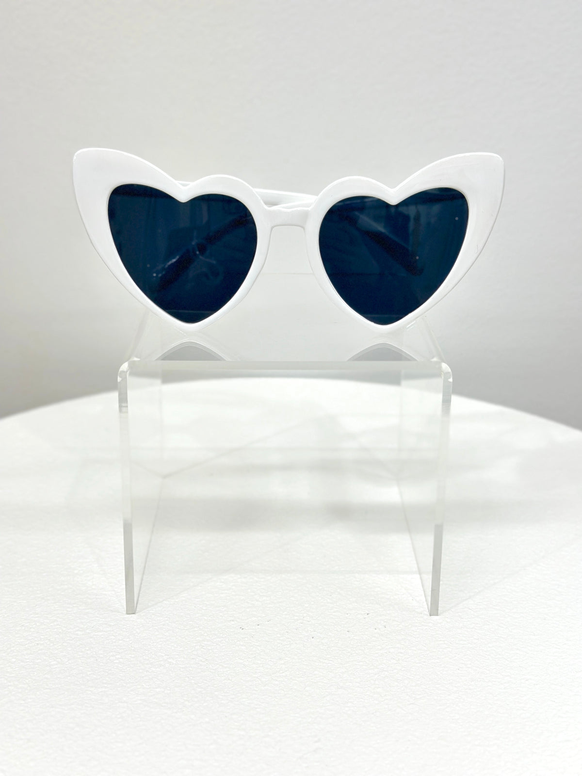 Heartbreaker Sunglasses White - Giftware - Honey Fawn