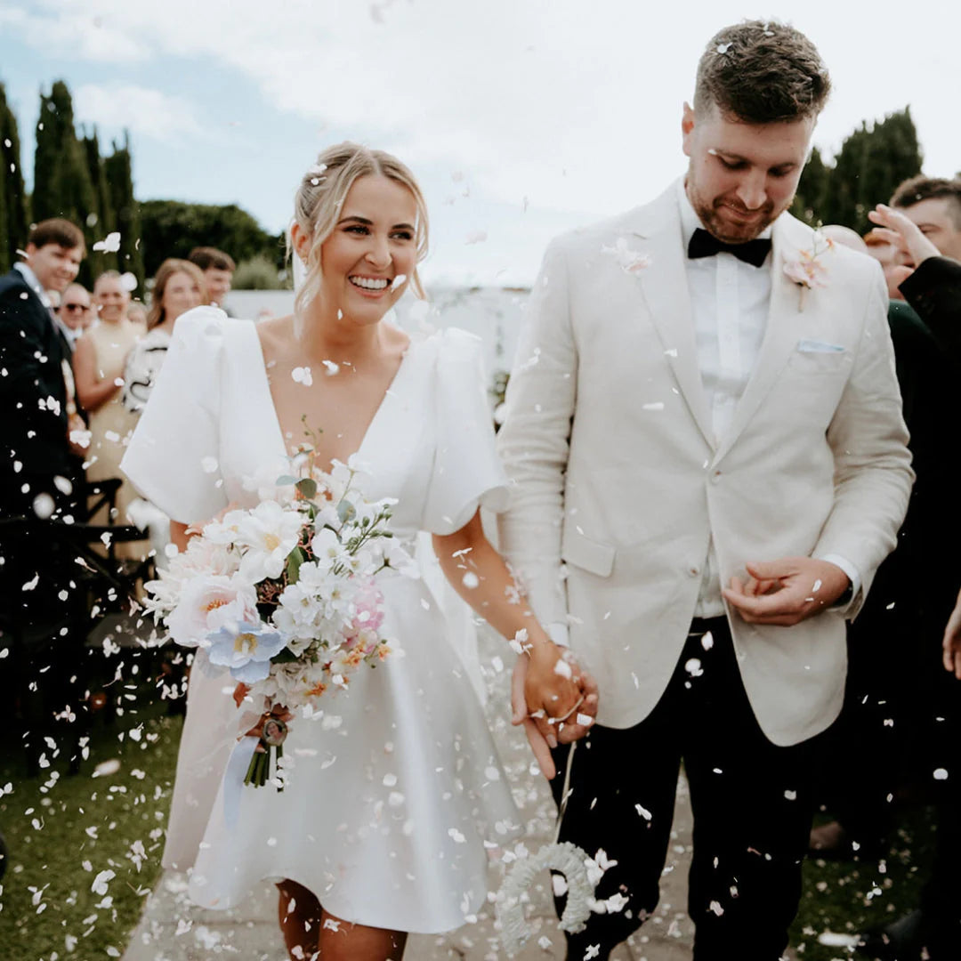 Hydrangea Petals - Giftware - The Whole Bride