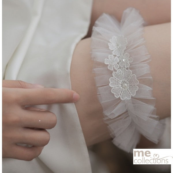 Delicate Tulle Garter with Flowers Ivory - Giftware - ME Collections