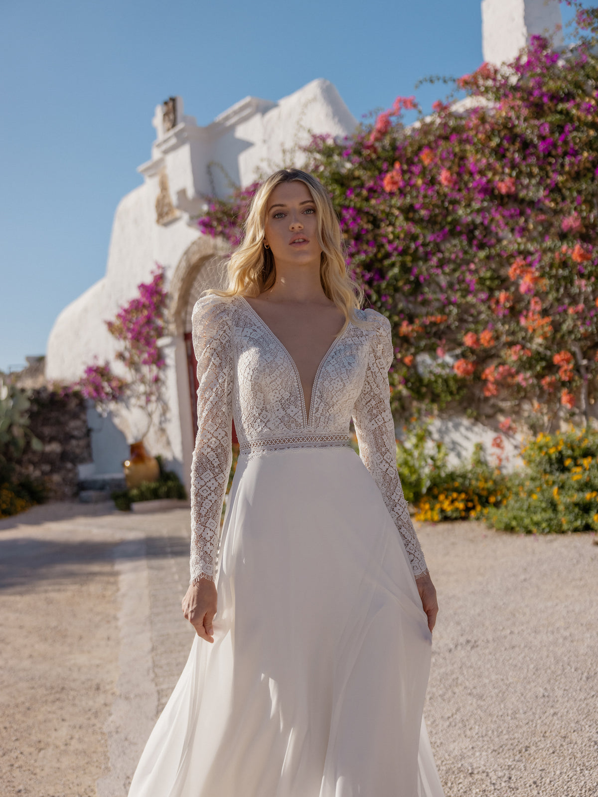 Athelia IV - Wedding Gown - Modeca