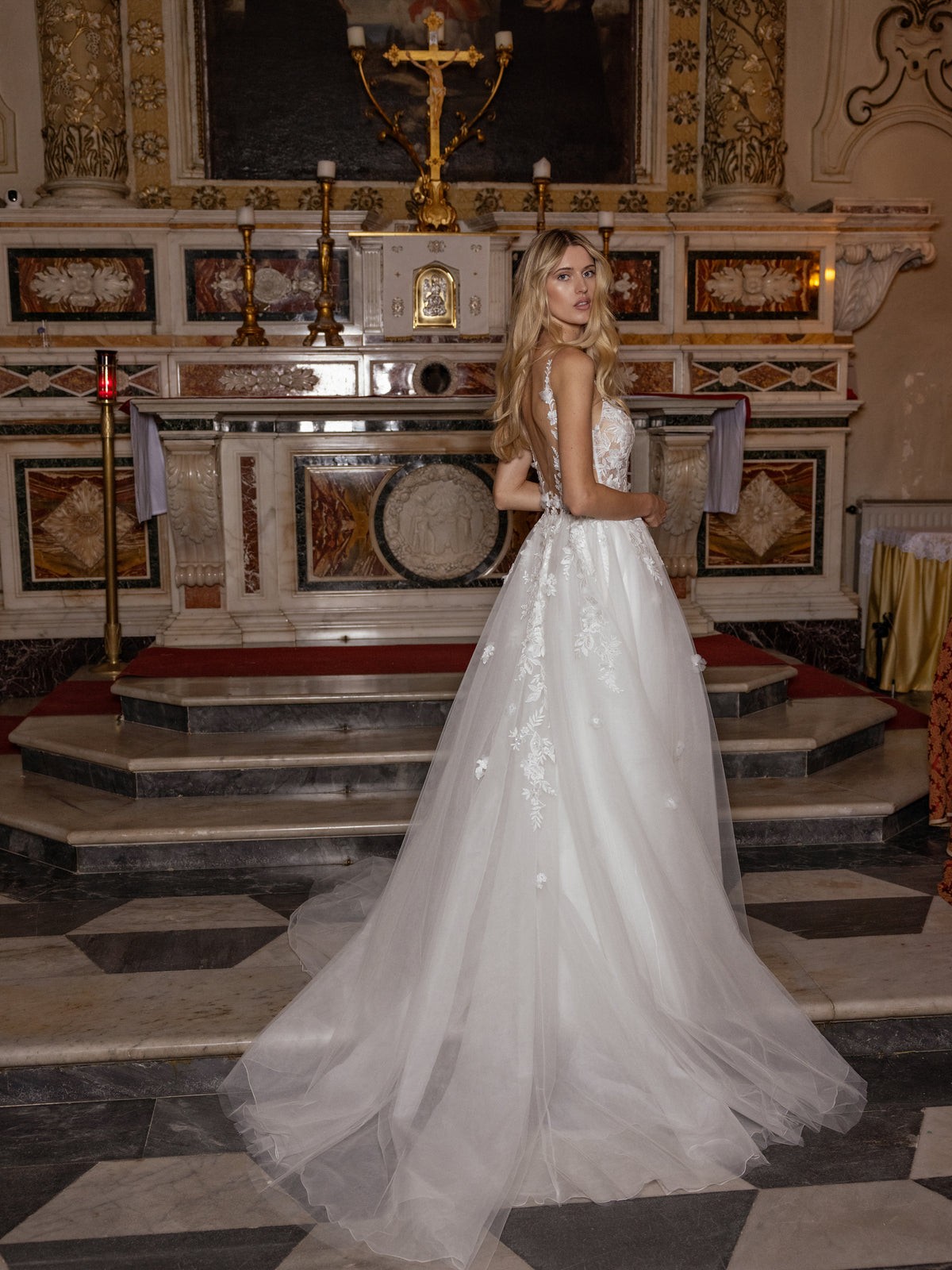 Annemarie - Wedding Gown - Modeca