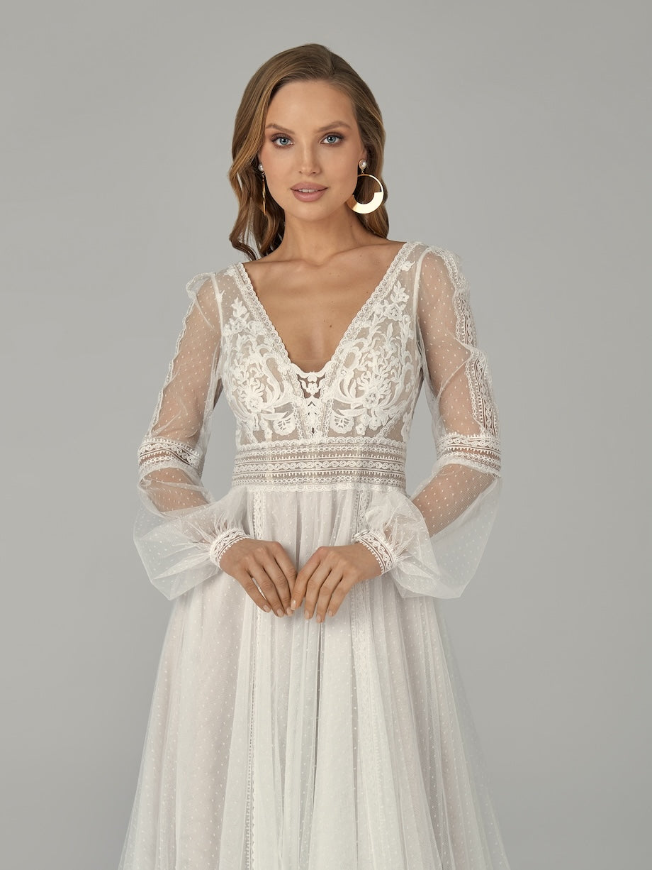 Deddington - Wedding Gown - Monica Loretti