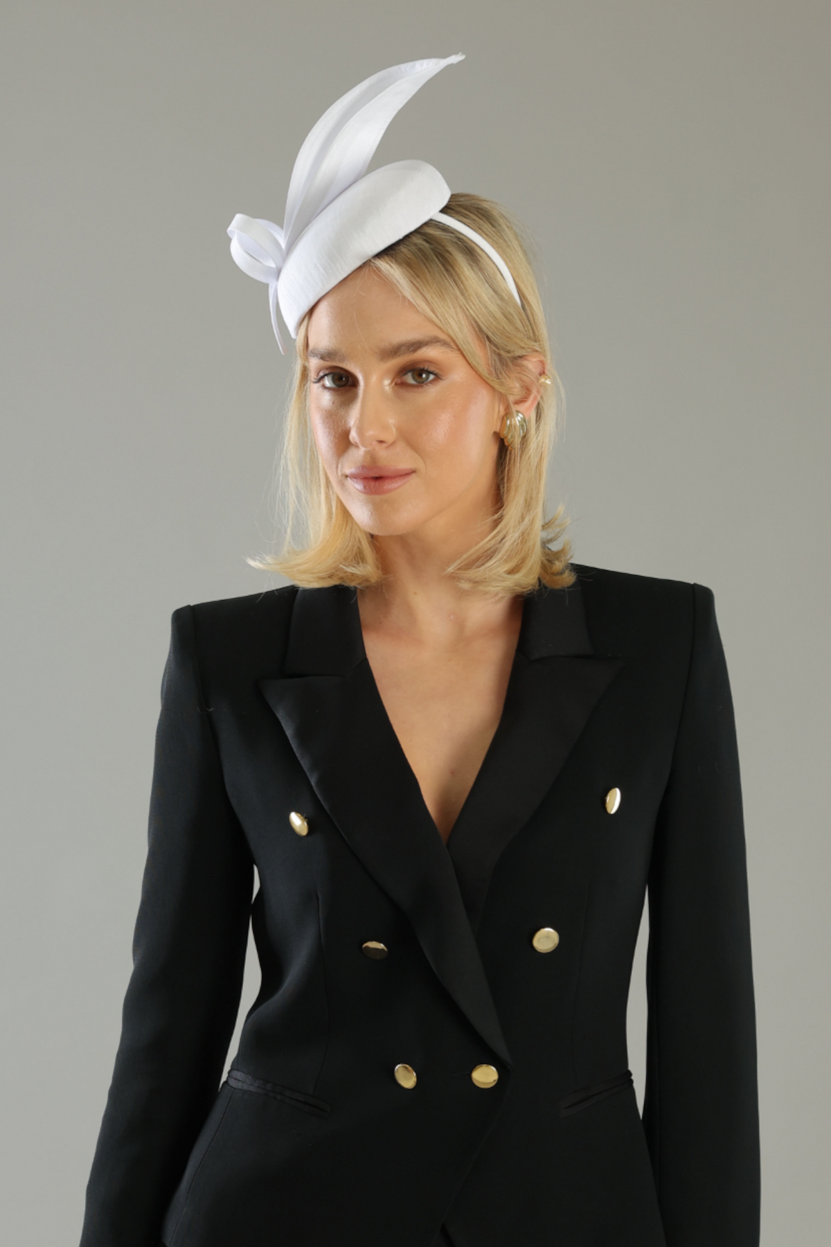 Yvette Fascinator in White - Accessory - Morgan and Taylor