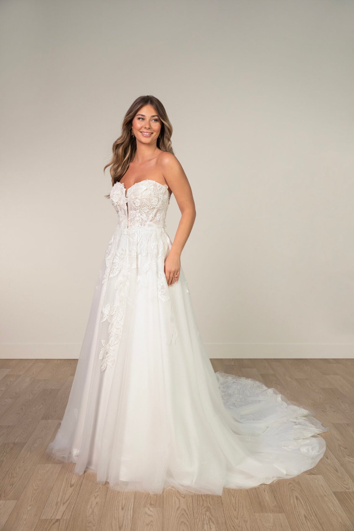 Bangor - Wedding Gown - Stella York