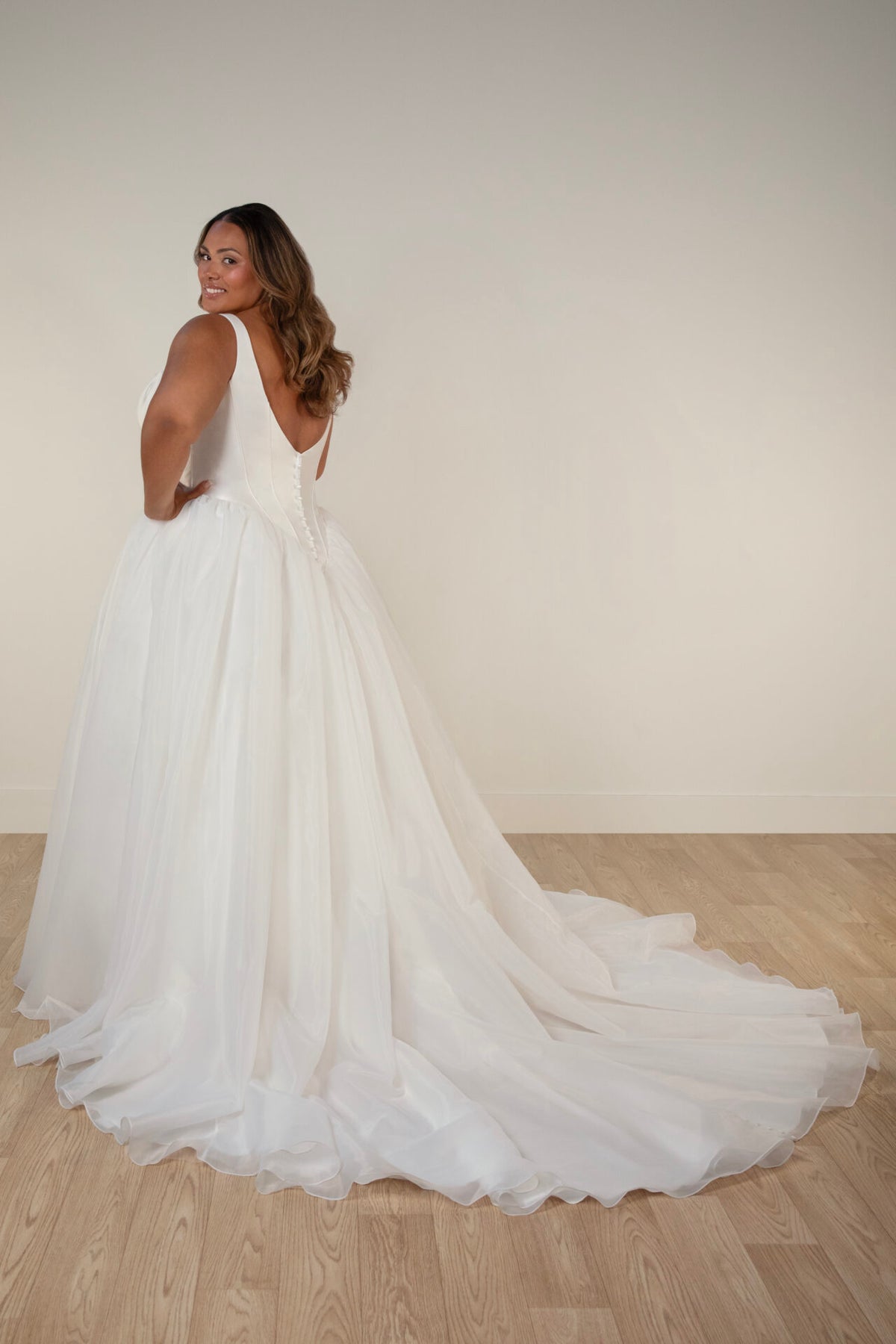 Barnes - Wedding Gown - Stella York