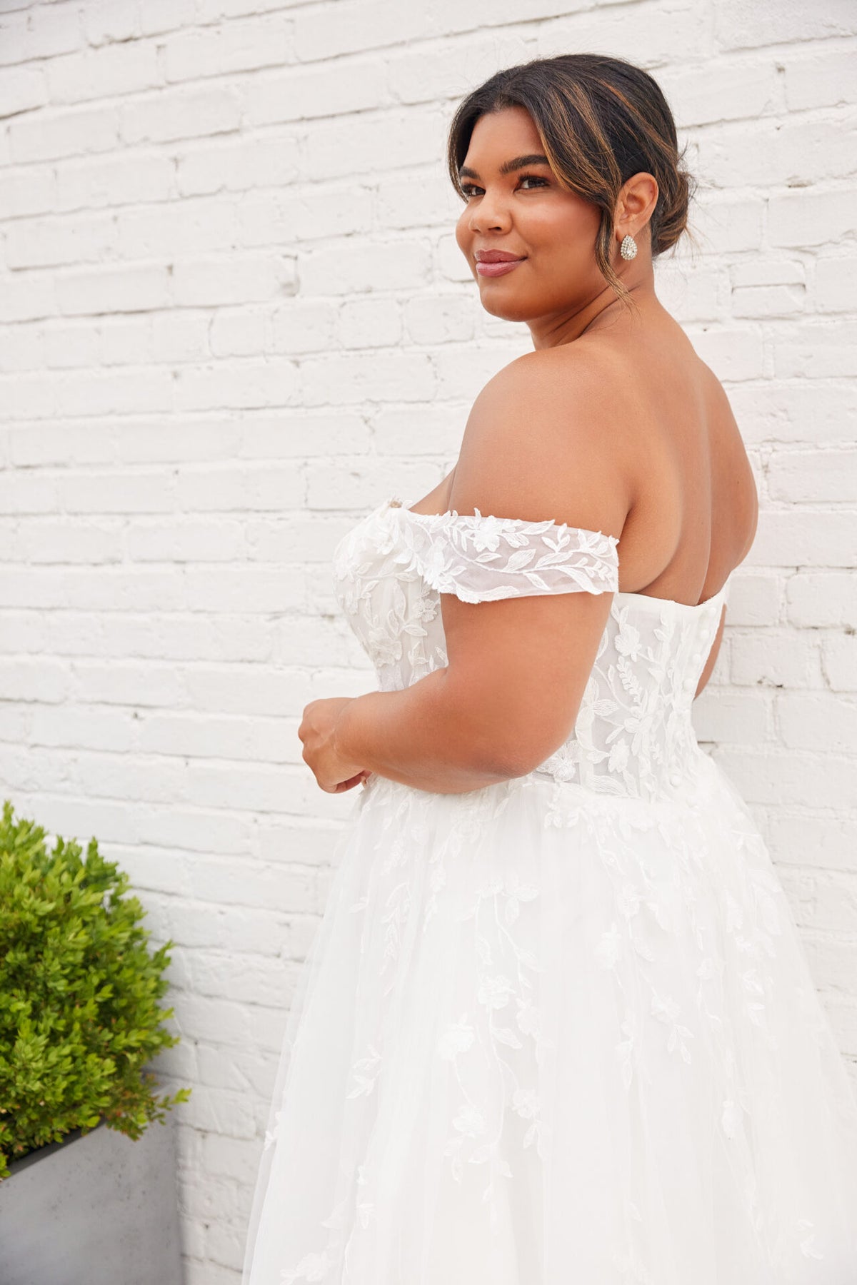 Magnolia - Wedding Gown - Stella York