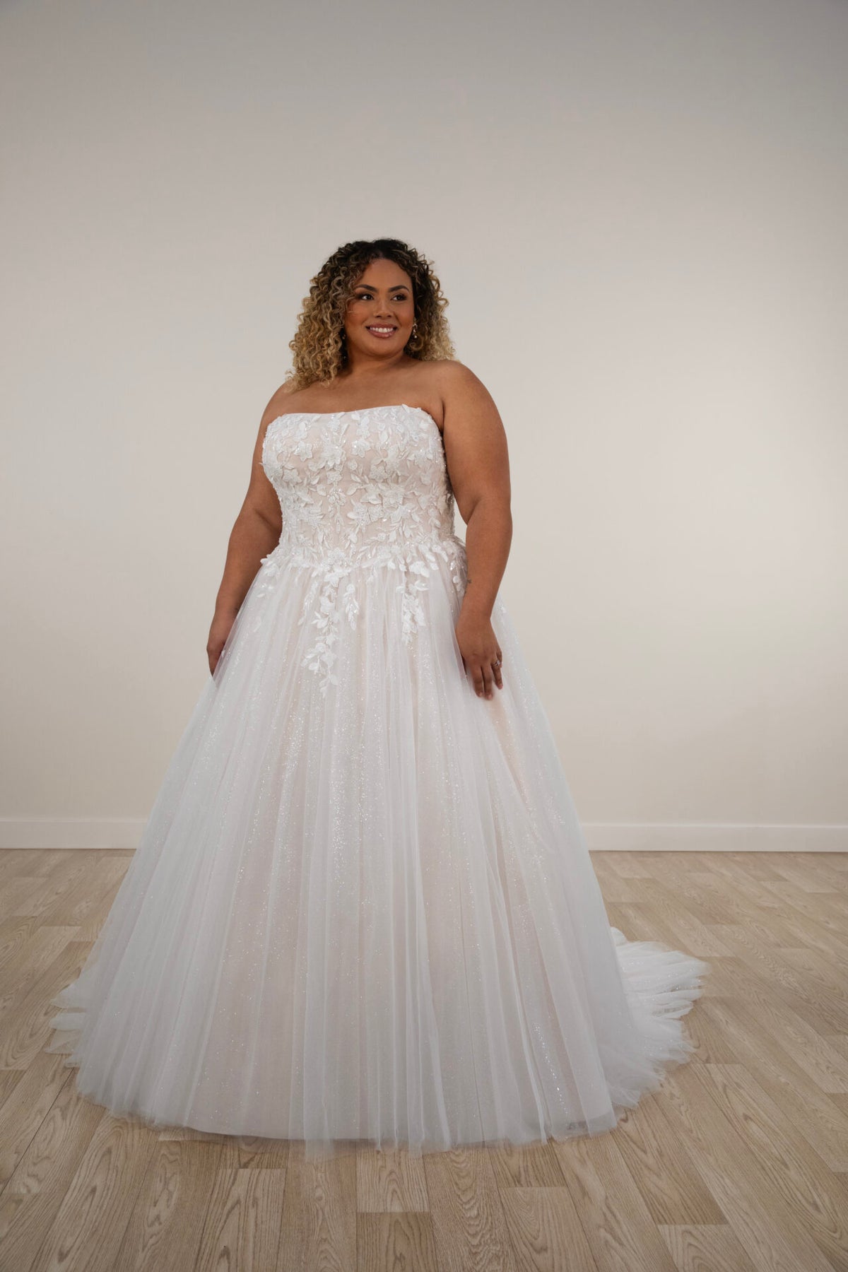 Olive - Wedding Gown - Stella York