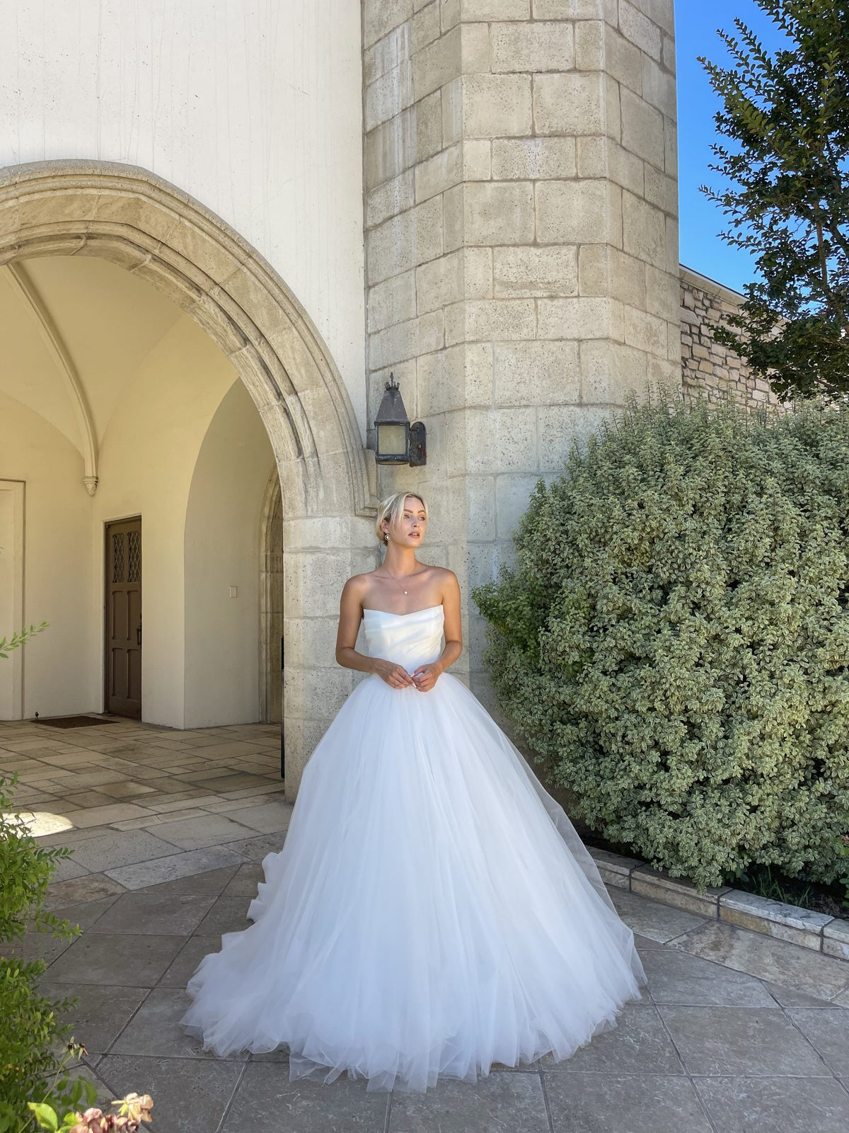 Johanna - Wedding Gown - Essense