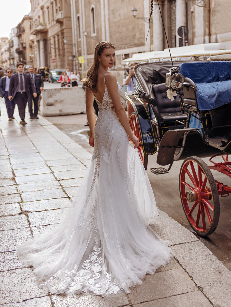 Summer - Le Papillon - Wedding Gown - Modeca