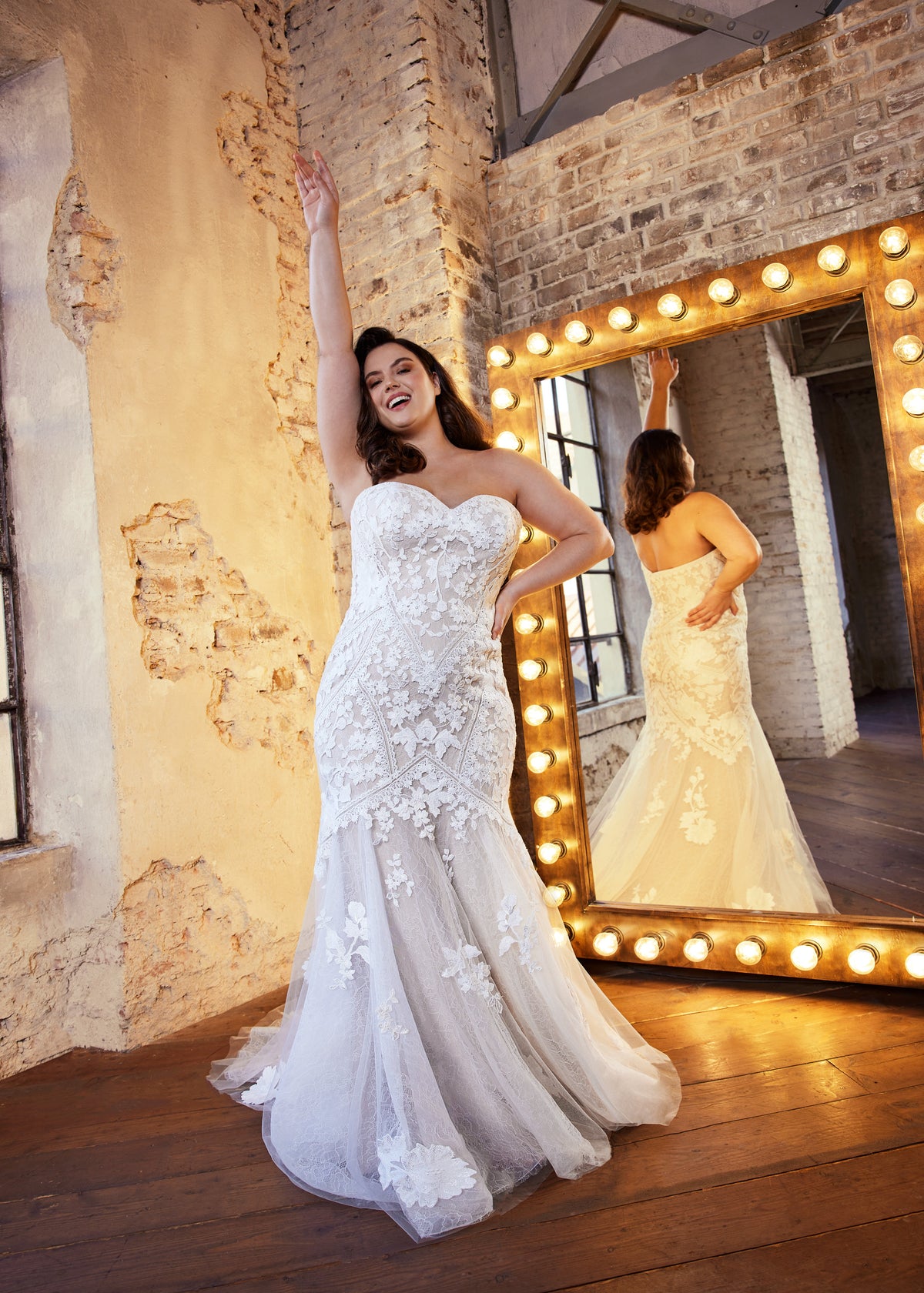Tabitha - Wedding Gown - Modeca